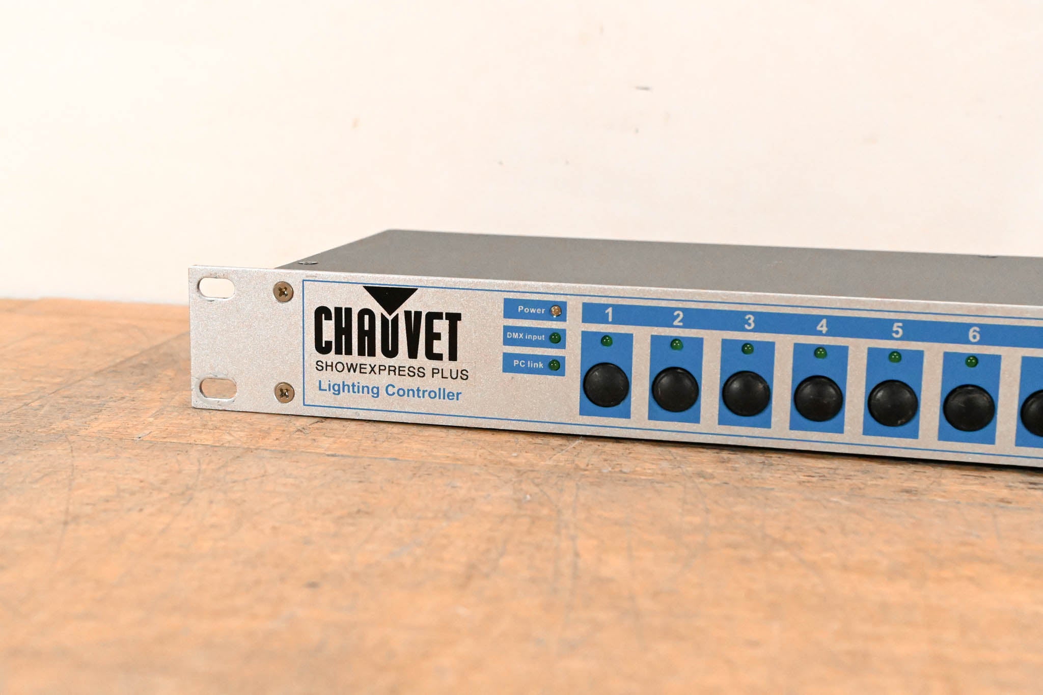 Chauvet ShowXpress Plus Lighting Controller – DJ Rackmount (NO PSU)