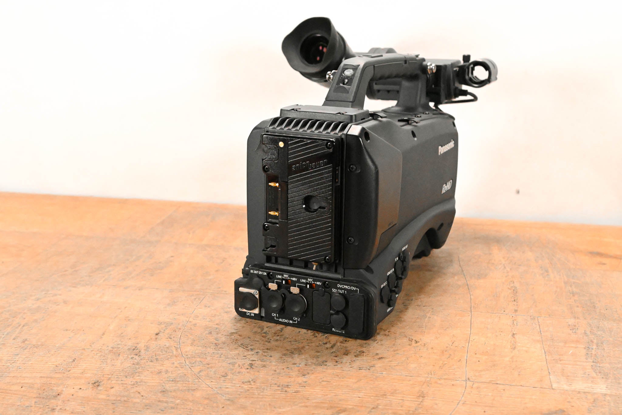 Panasonic AG-HPX300P P2HD 1/3" CMOS Broadcast Camera Body