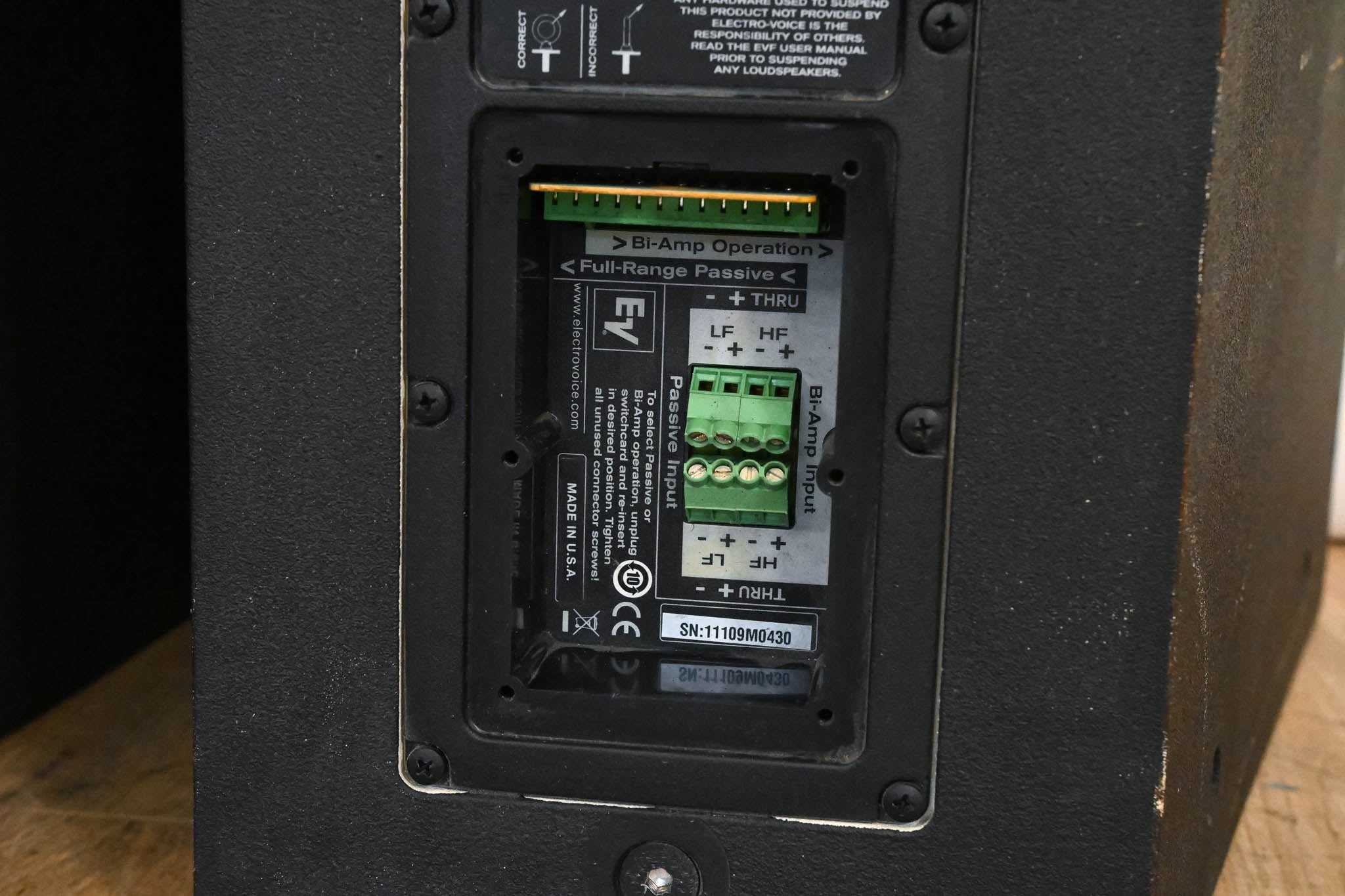 Electro-Voice (EV) EVF-1152S/66 15" 2-Way Passive Speakers (PAIR)