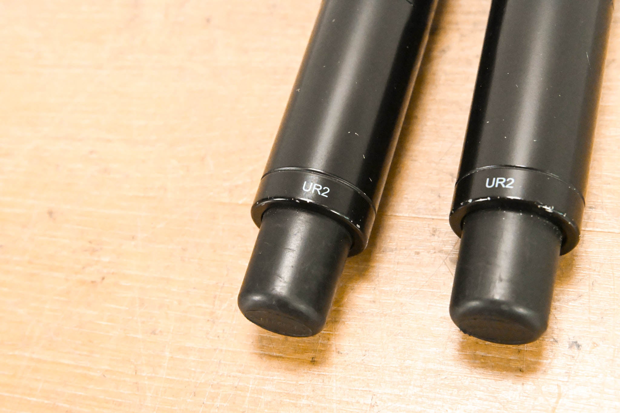 Shure UR4D Wireless Receiver w/ two UR2/SM58 Handheld Mics - L3 Band