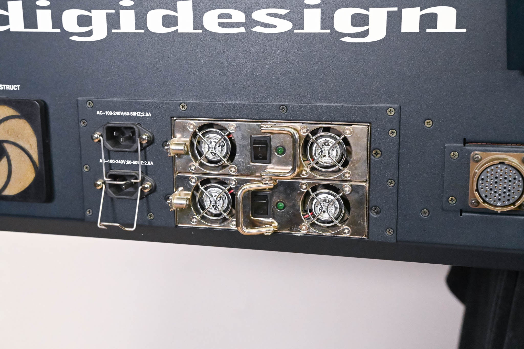 Digidesign VENUE D-Show Console Surface with Sidecar