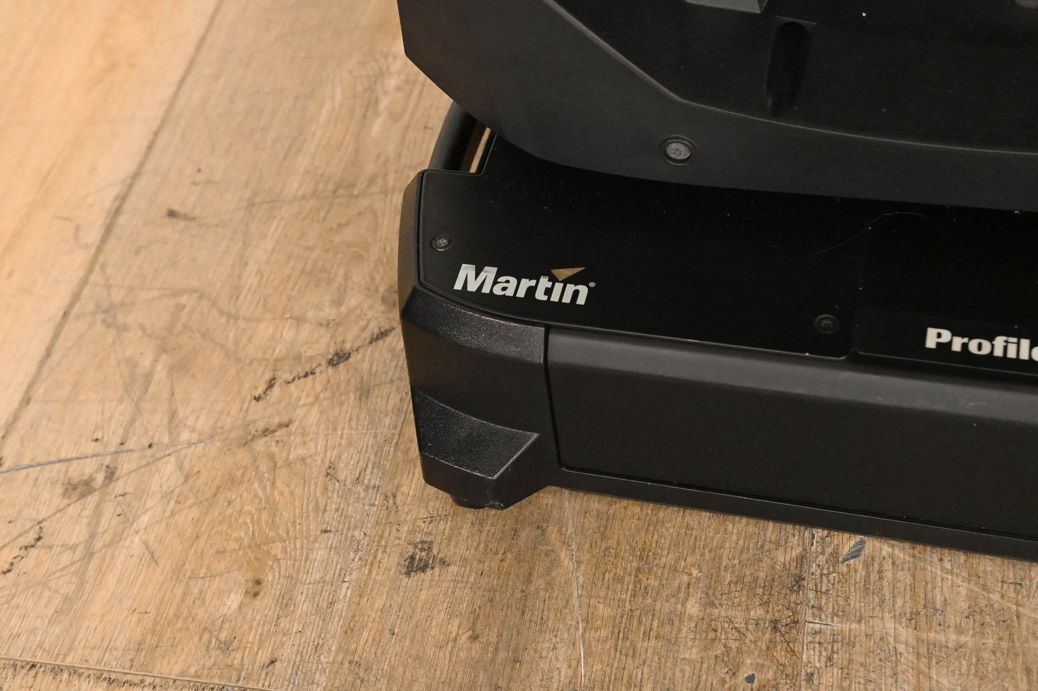 Martin MAC Viper Profile High Output Discharge-Based Moving Light