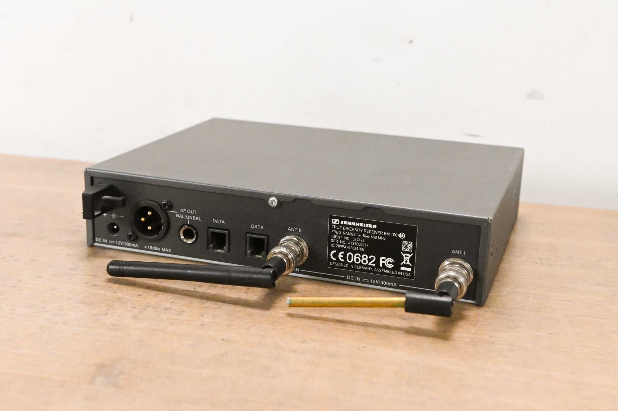 Sennheiser EM 100 G3 Wireless Receiver - 566-608 MHz (NO POWER SUPPLY)