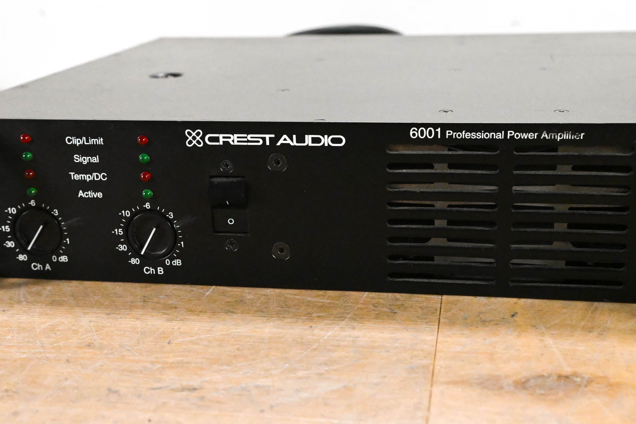 Crest Audio 6001 2-Channel Power Amplifier