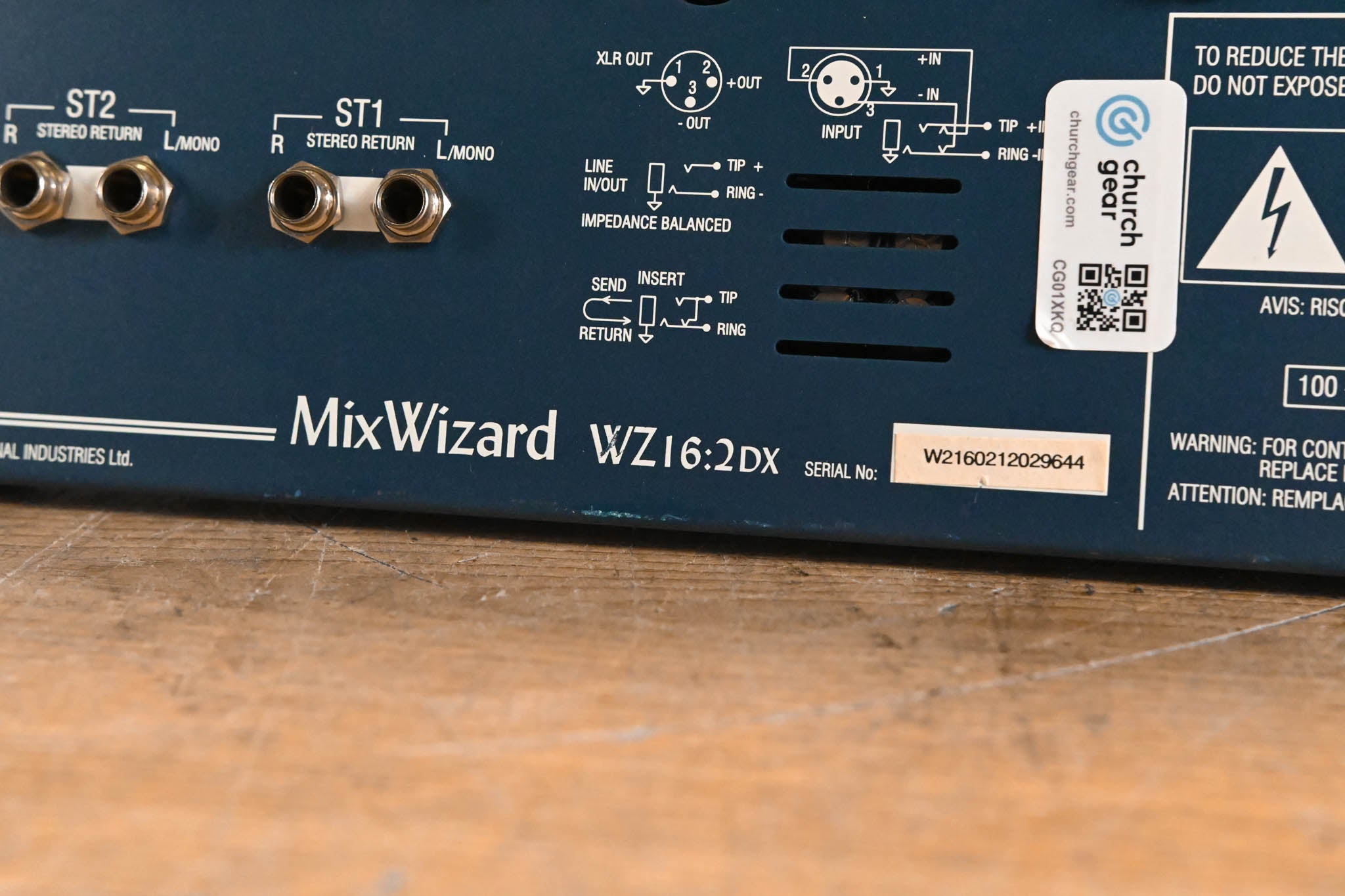 Allen & Heath MixWizard WZ16:2DX 16-Channel Audio Mixer CG01XKQ