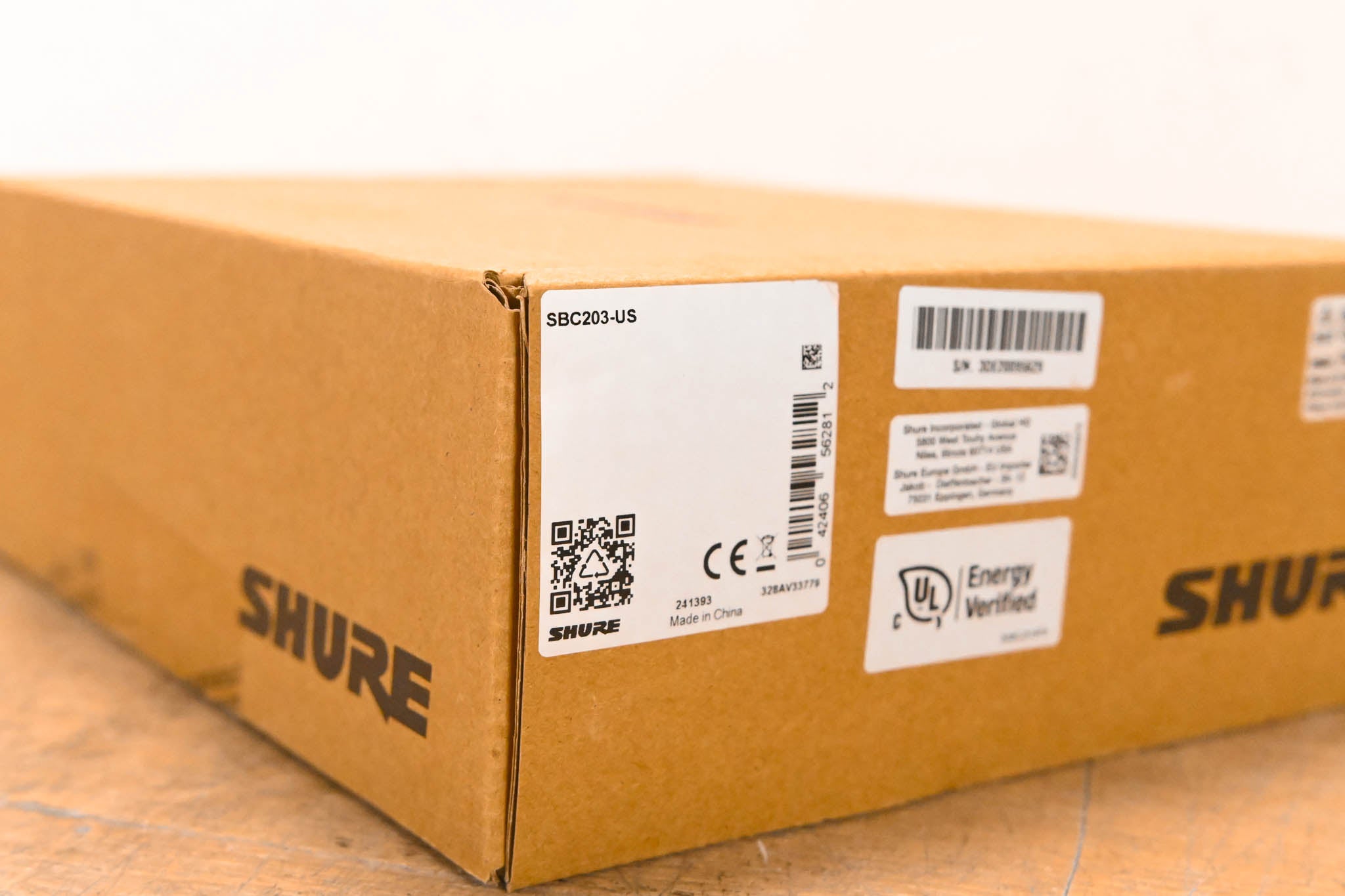 Shure SBC203 Dual-Docking Recharging Station