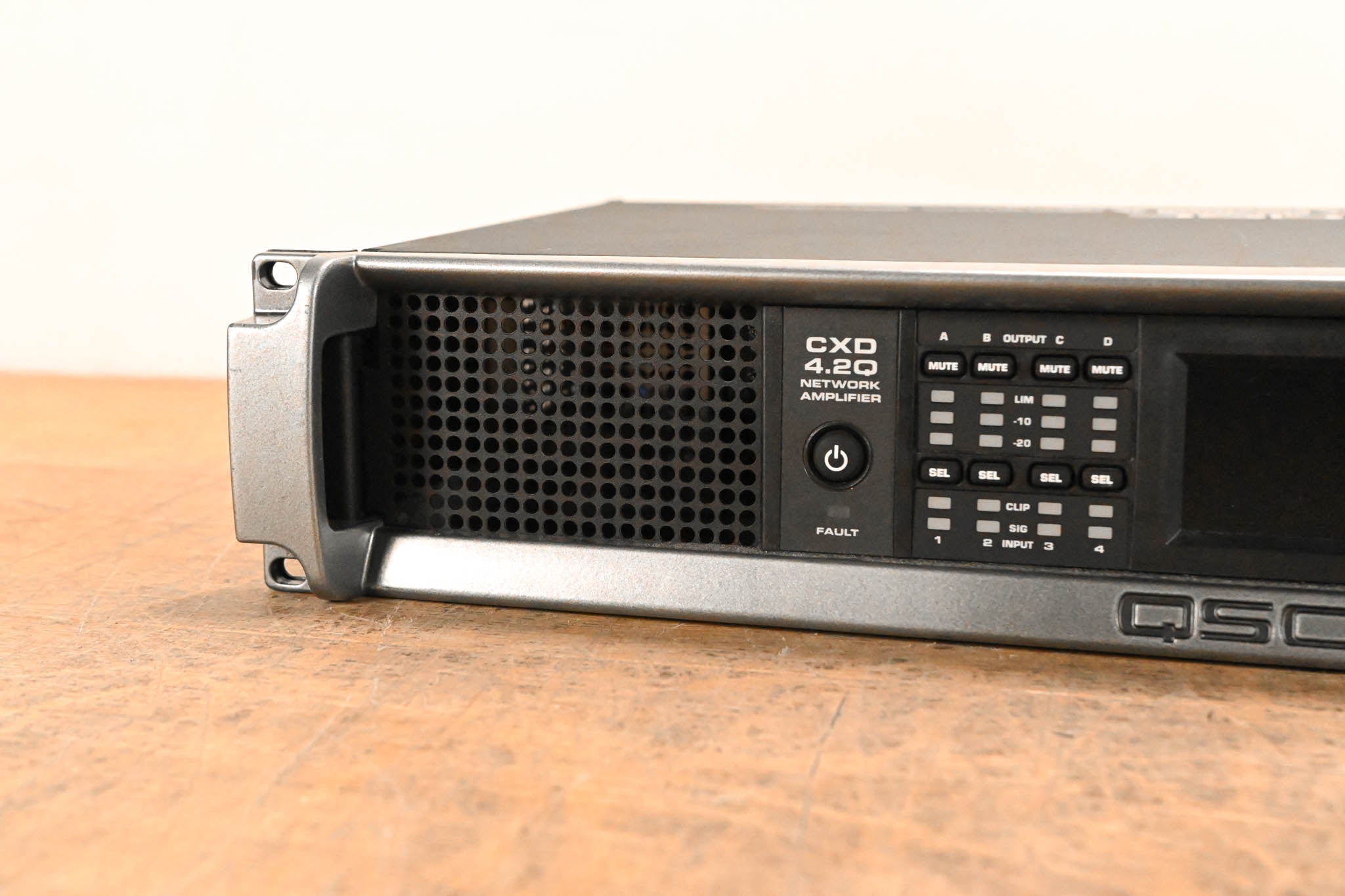 QSC CXD4.2Q 4-Channel, 2000W Network Amplifier
