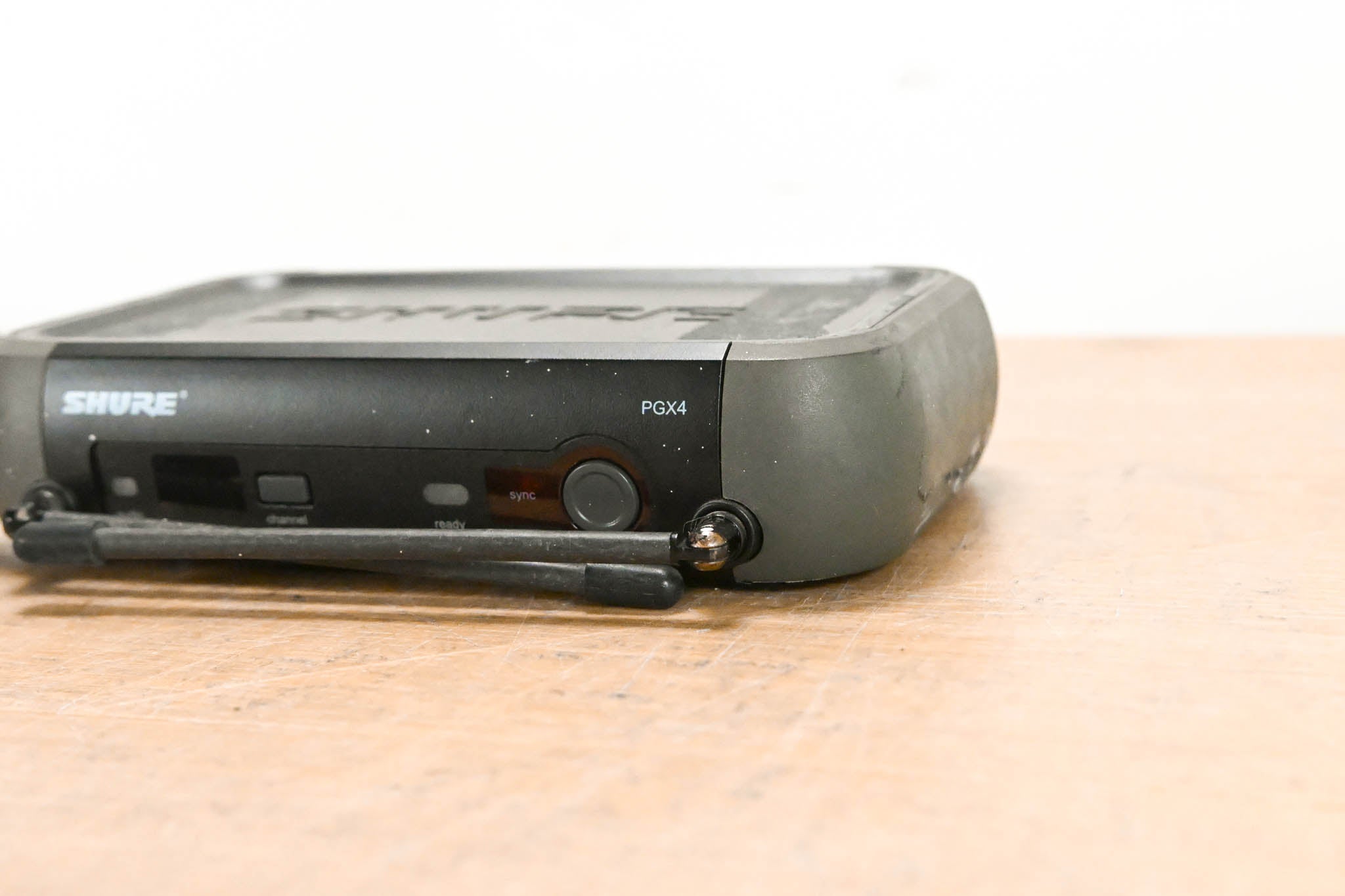 Shure PGX24/SM58 Handheld Wireless System - H6 Band (NO POWER SUPPLY)