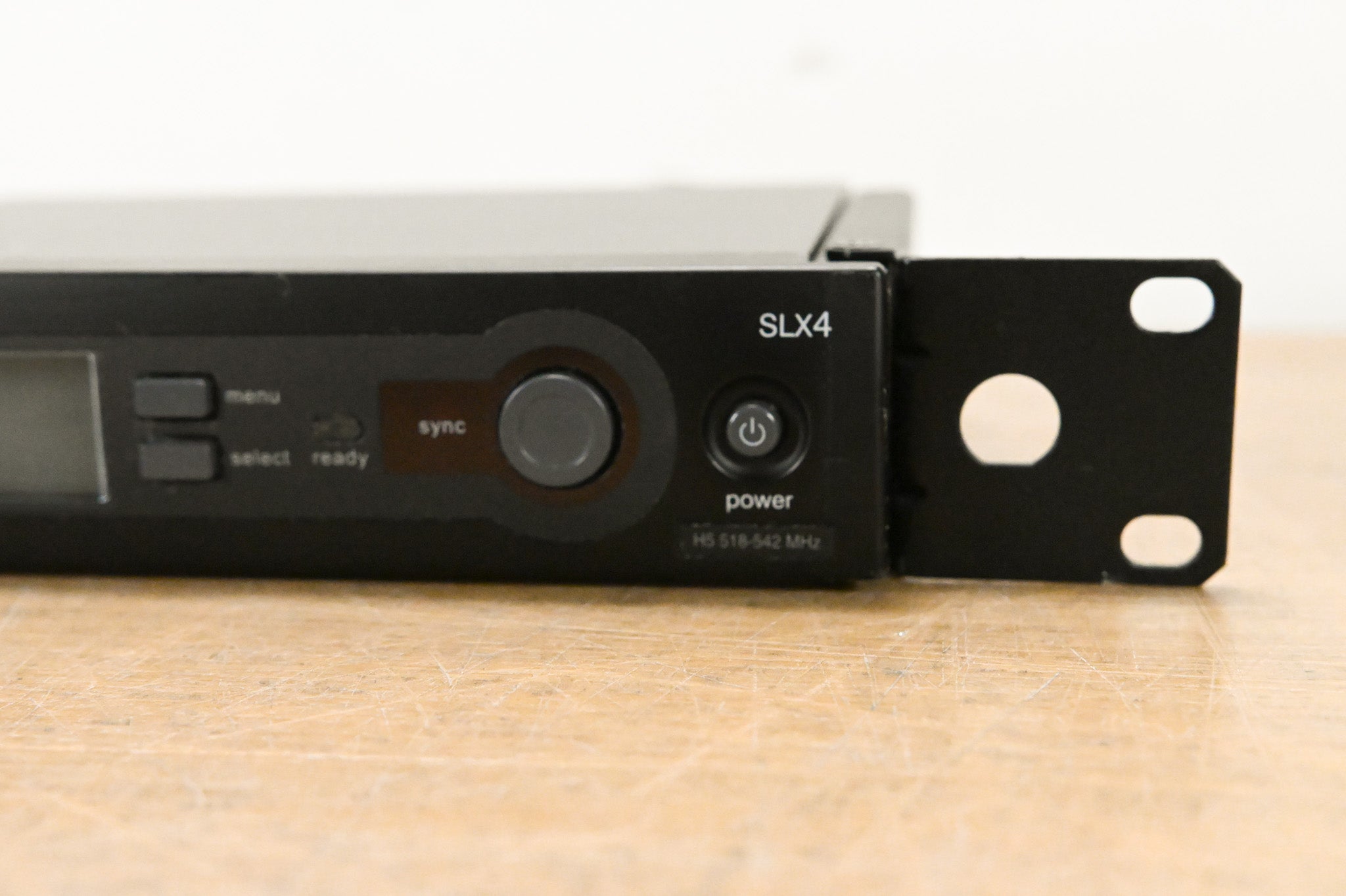 Shure SLX4 Wireless Receiver - H5 Band: 518-542 MHz (NO POWER SUPPLY)