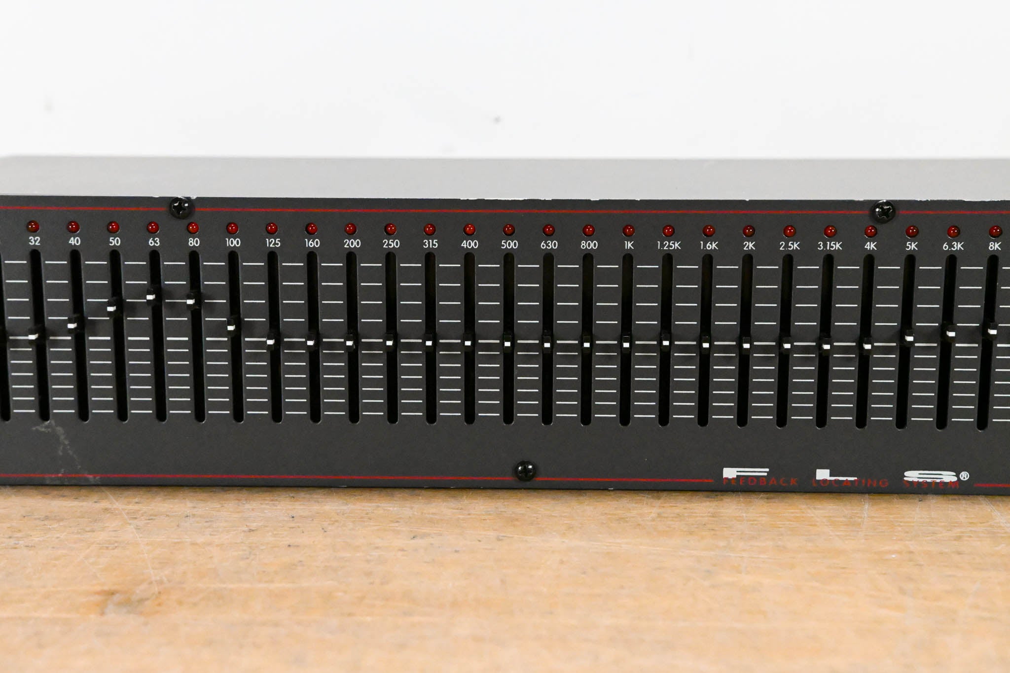 Peavey QF 131 31-Band Graphic Equalizer