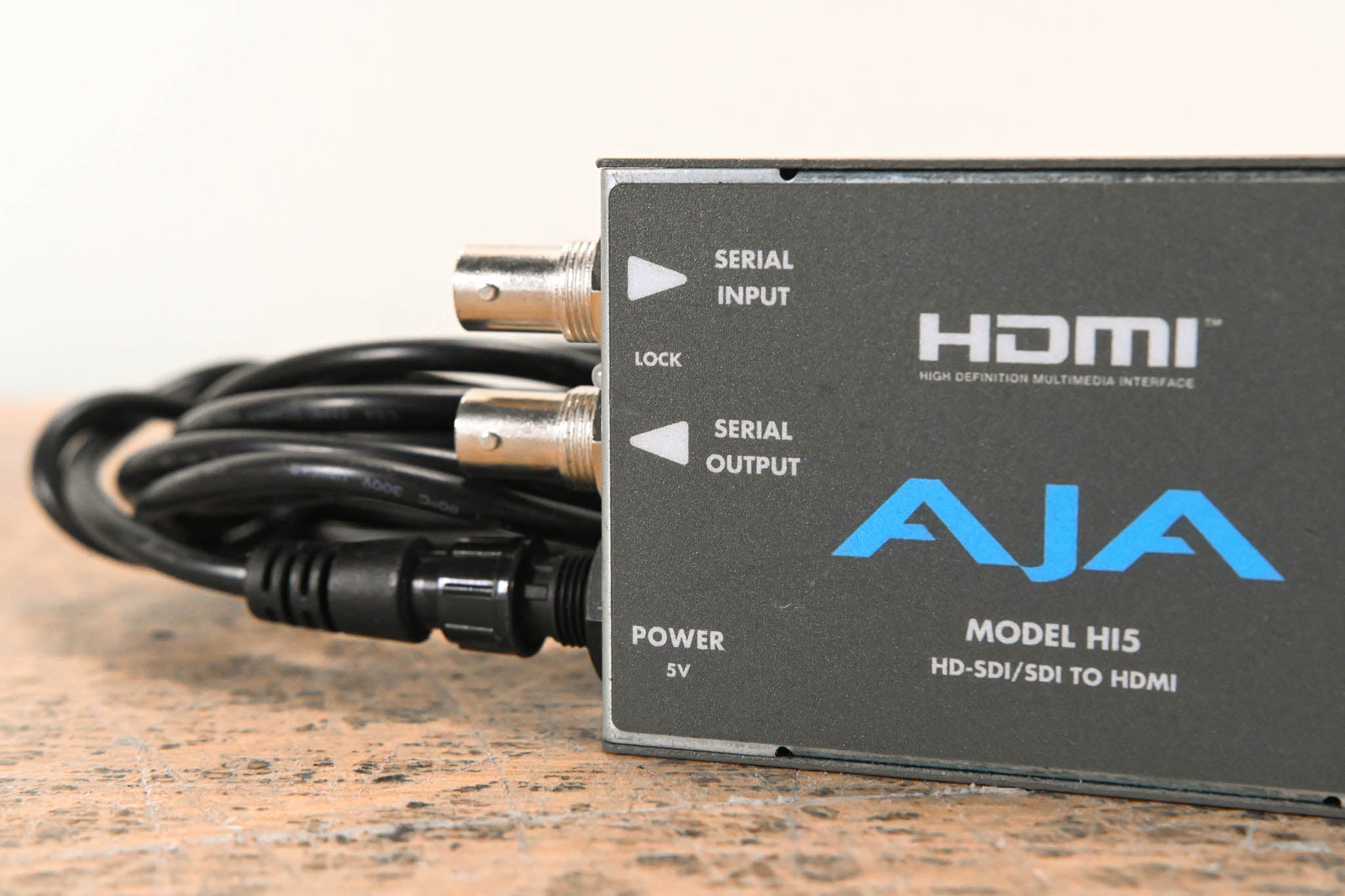 AJA HI5 HD/SD-SDI to HDMI Video and Audio Converter