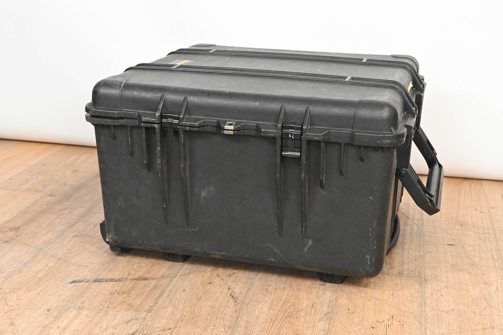 Pelican 1640 Protector Transport Case with Foam