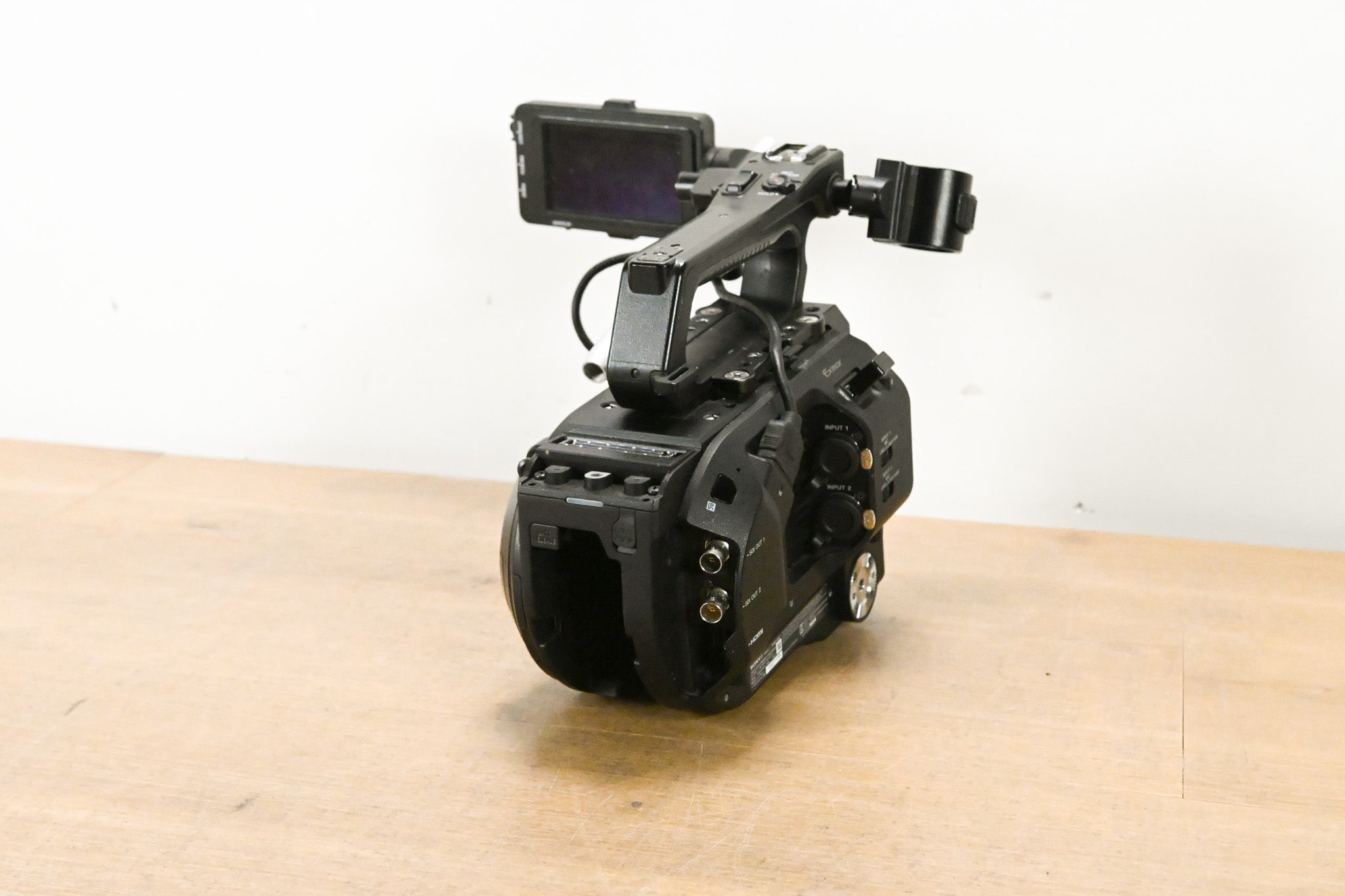 Sony PXW-FS7 XDCAM Super 35 Professional Camcorder
