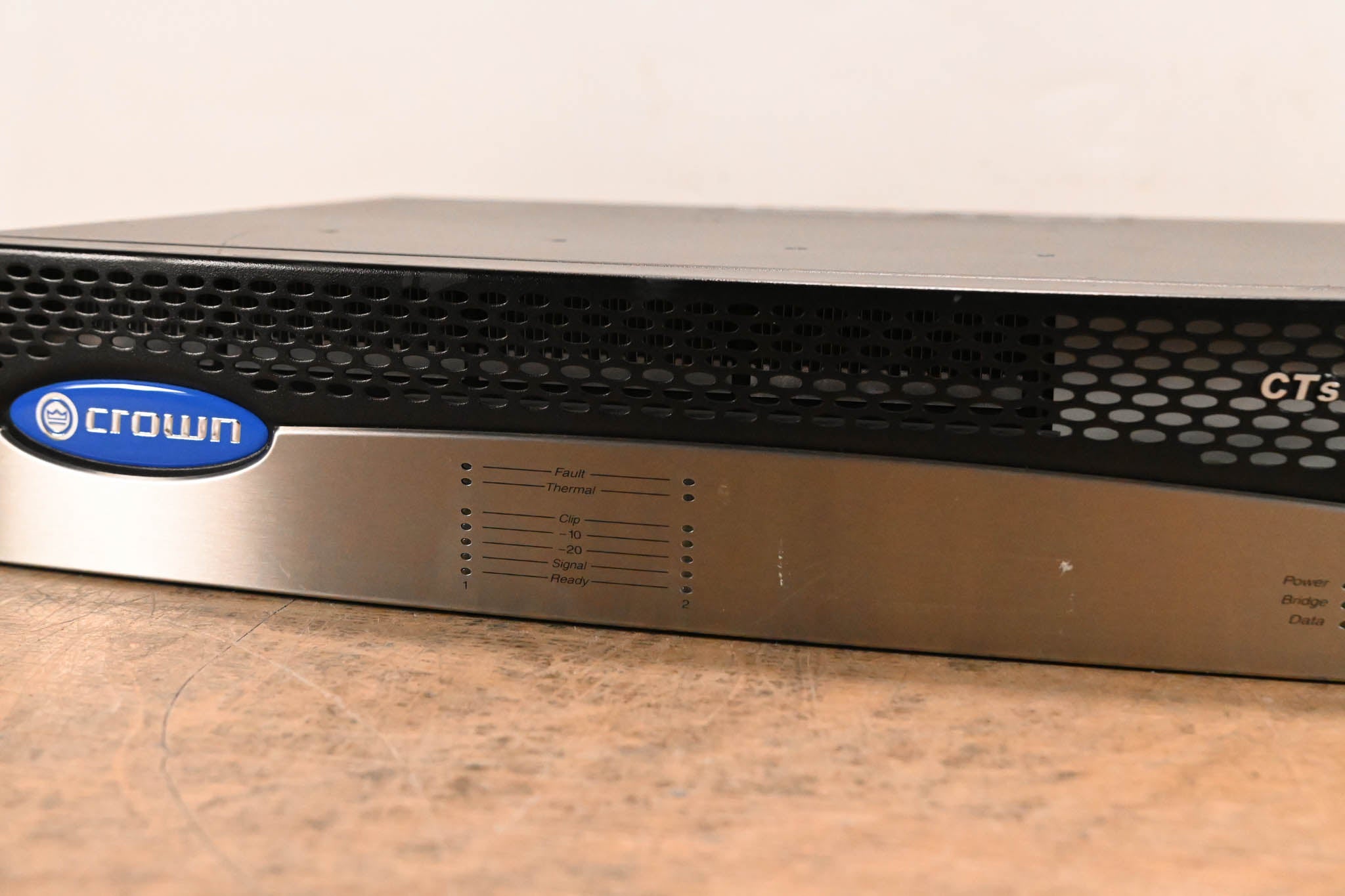 Crown CTs 2000 2-Channel 1000W Power Amplifier
