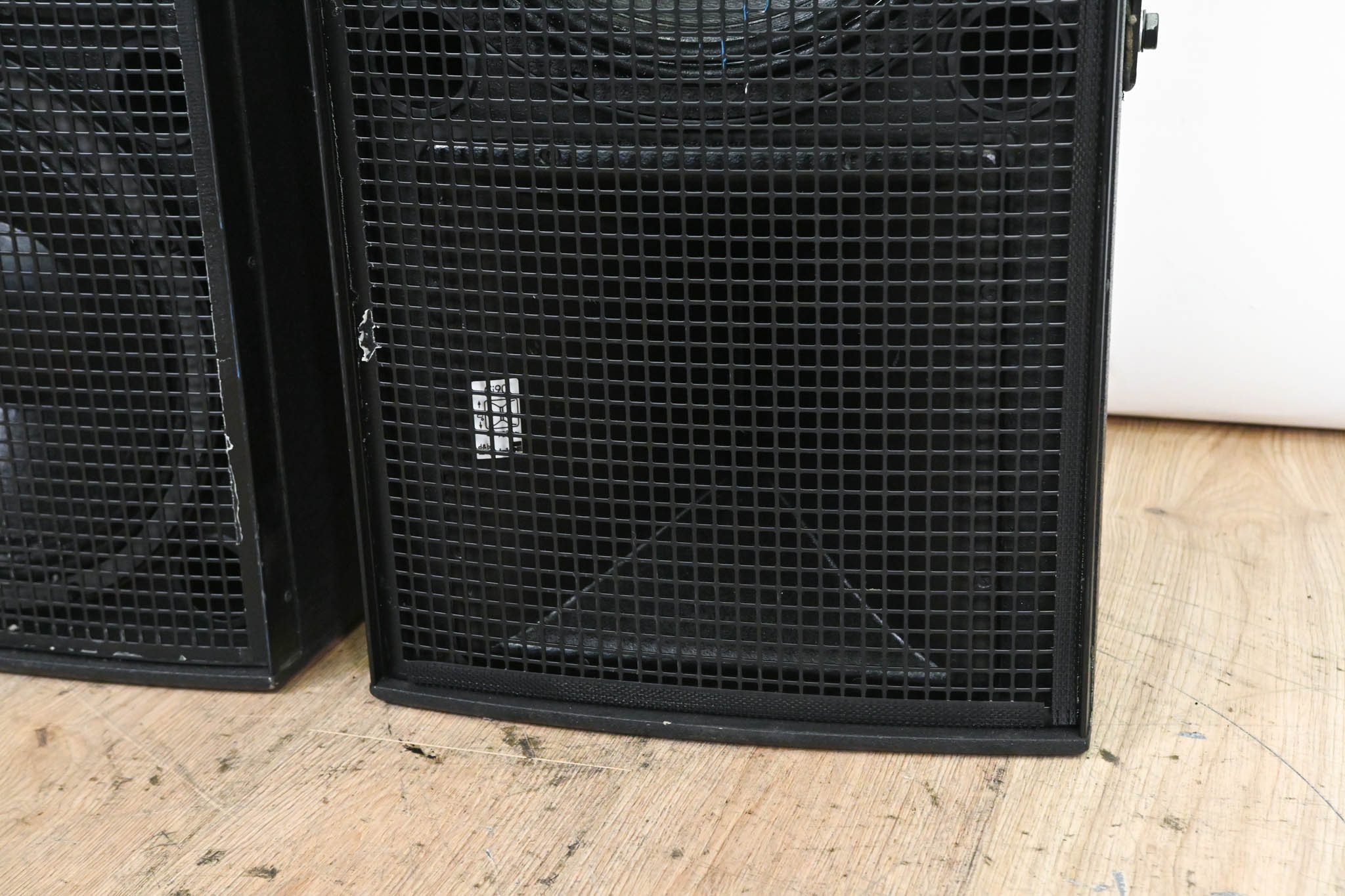 d&b audiotechnik Ci90 Full Range 2-Way Passive Loudspeaker (PAIR)