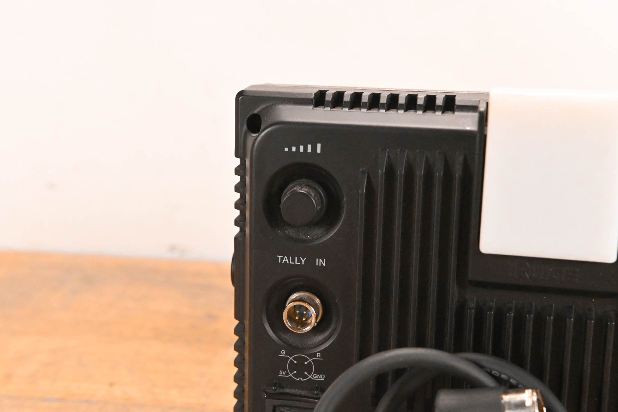 Ruige VF-701HDA 7-Inch HD Viewfinder