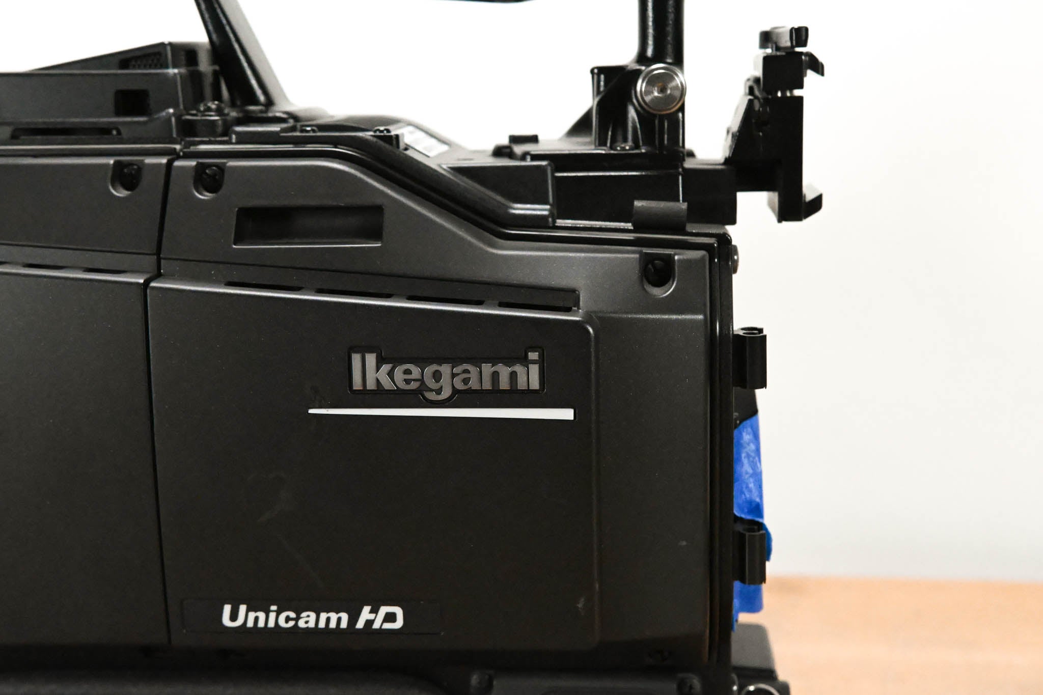 Ikegami HC-HD300 3-CMOS Full HD Camera w/ FA-300 Fiber Adapter