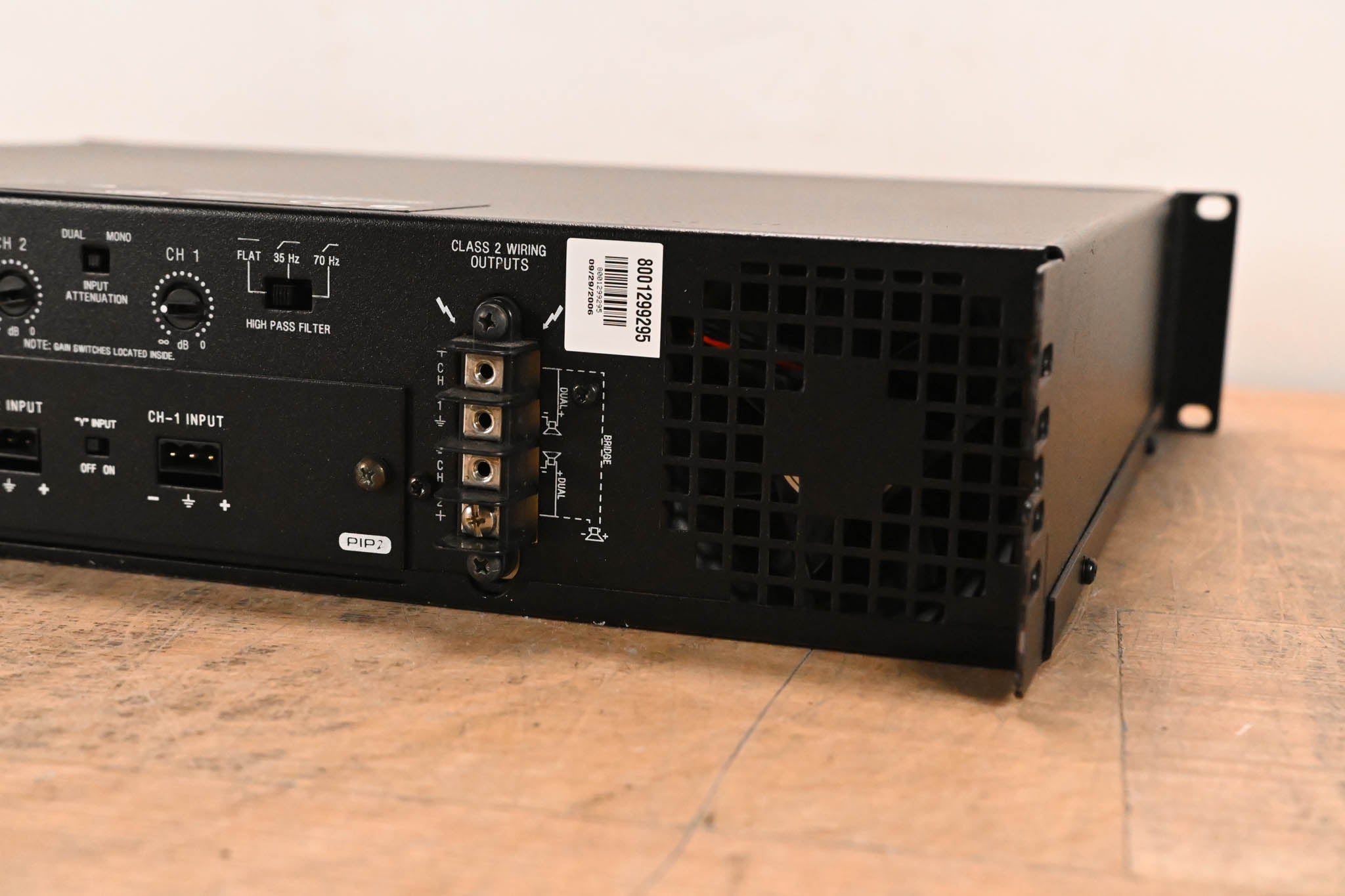 Crown CTs 600 Two-Channel 300W Power Amplifier