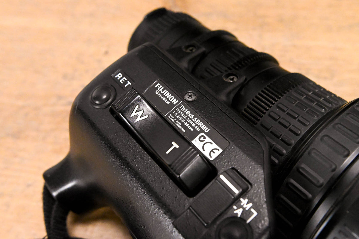 Fujinon Th16x5.5BRMU 1/3" Broadcast Zoom Lens - 1:1.4/5.5-88mm