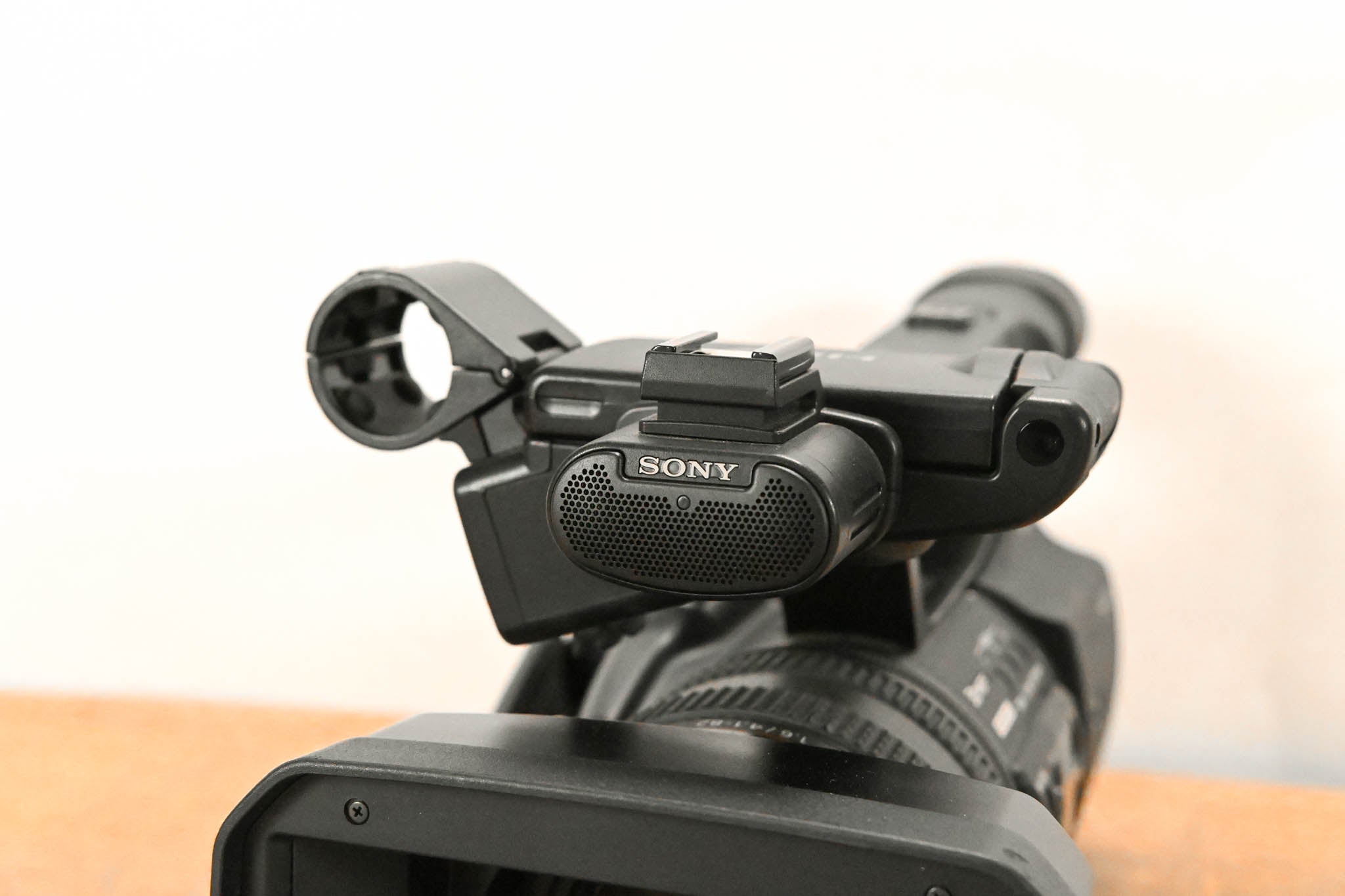 Sony HVR-Z5U Professional 1/3" 3-CMOS HDV Camcorder