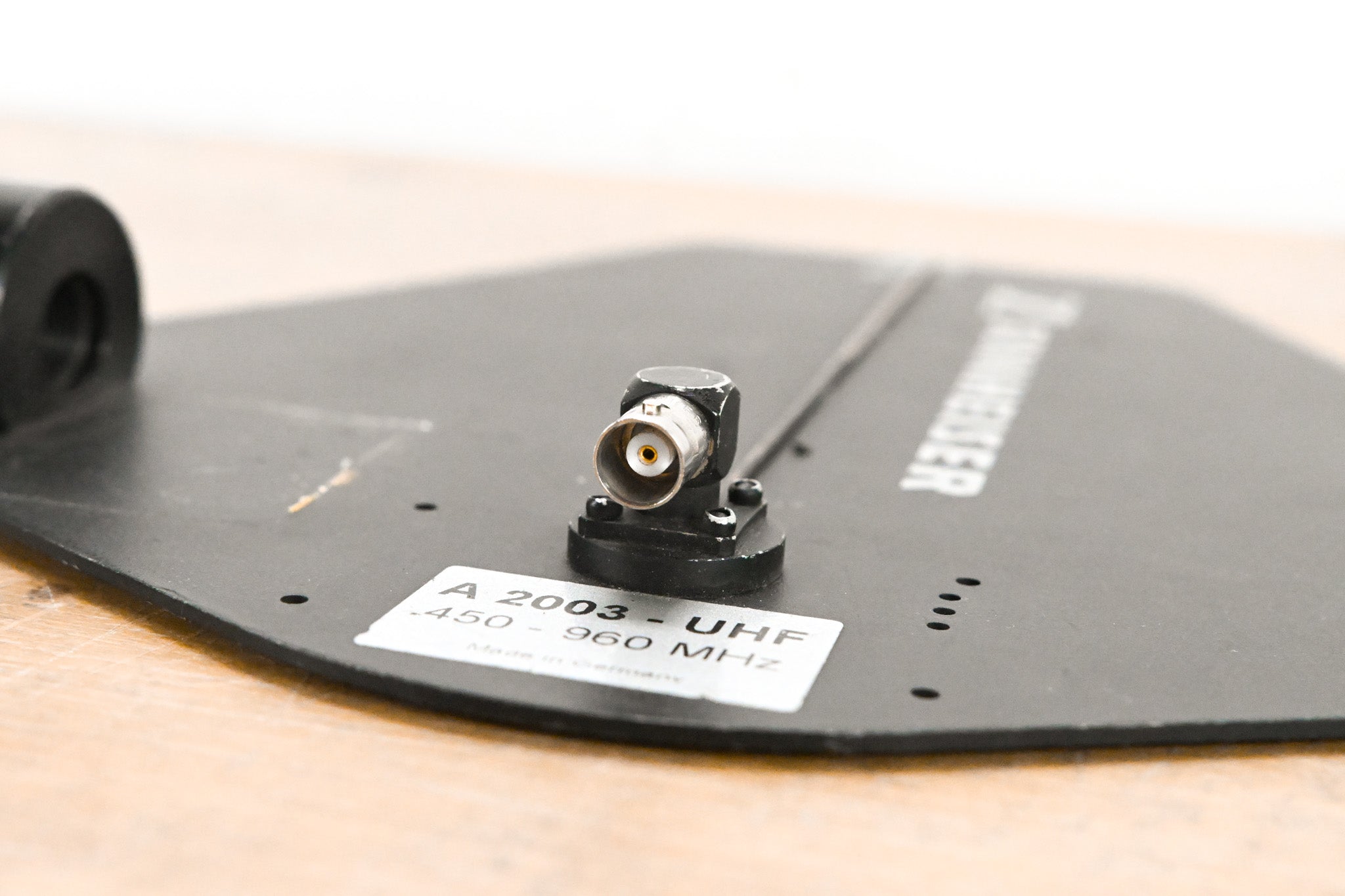 Sennheiser A-2003-UHF Passive Directional Antenna - 450-960 MHz