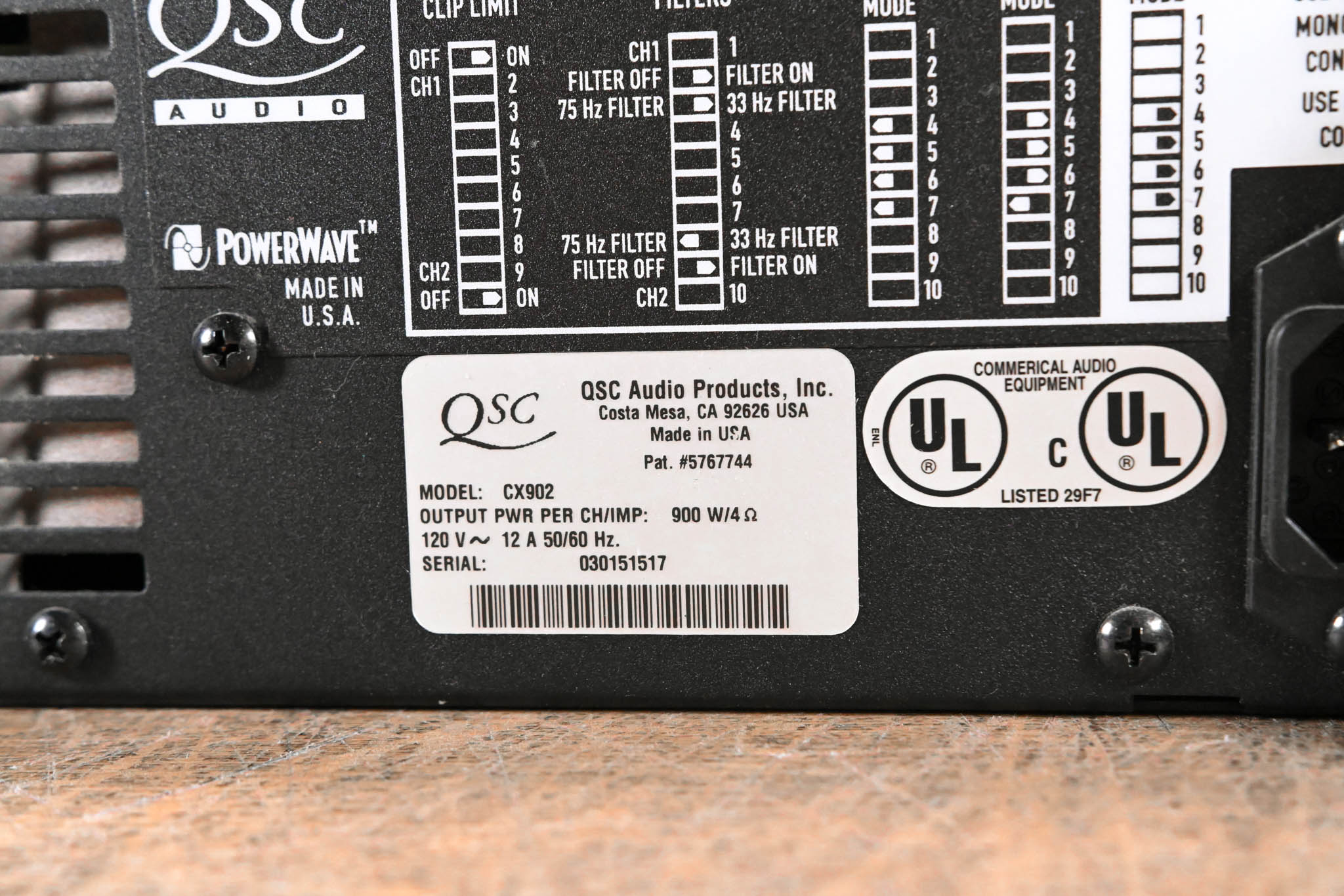 QSC CX902 2-Channel Power Amplifier