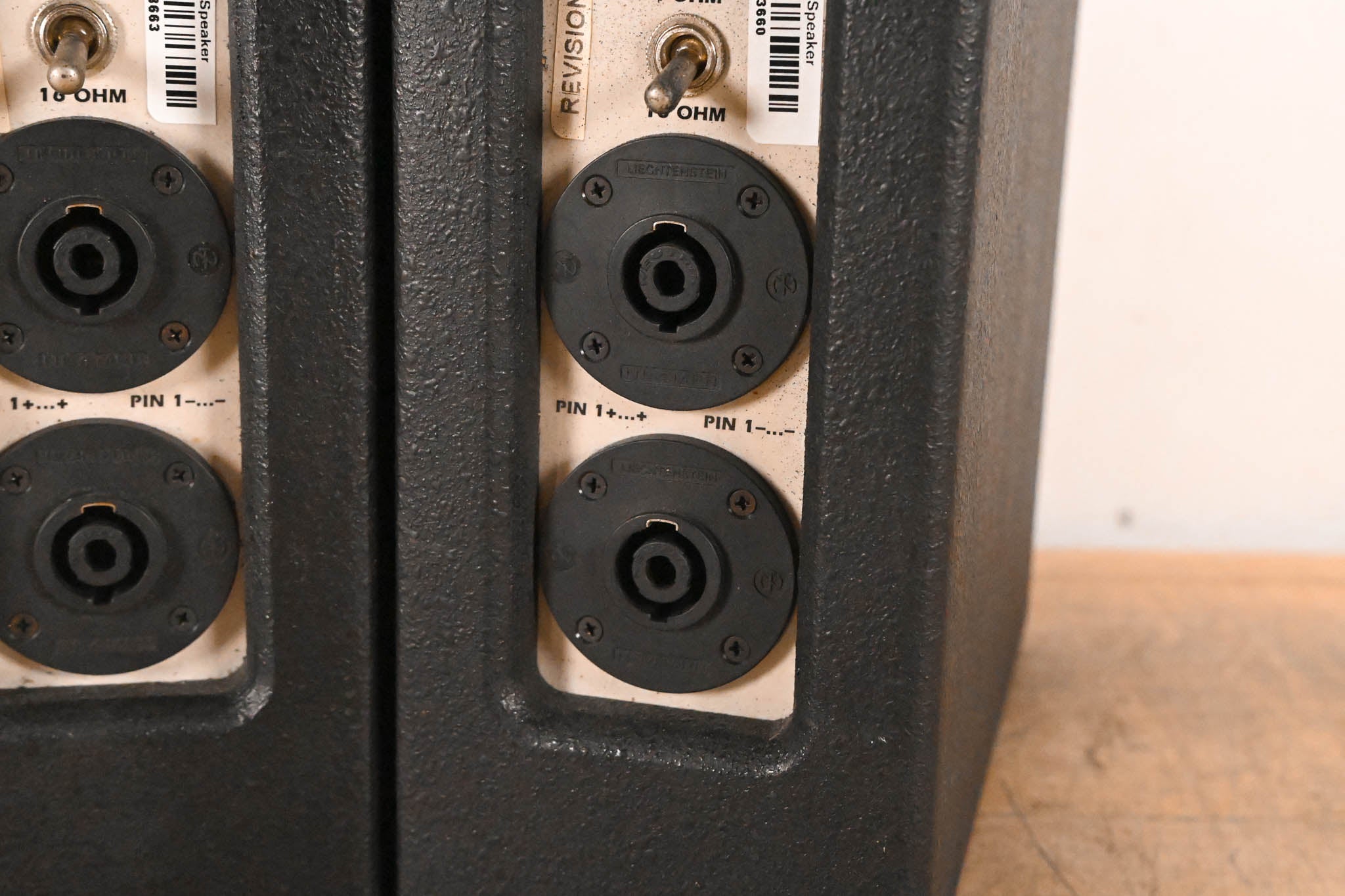 EAW JF50s Compact 2-Way Full Range Passive Loudspeaker (PAIR)