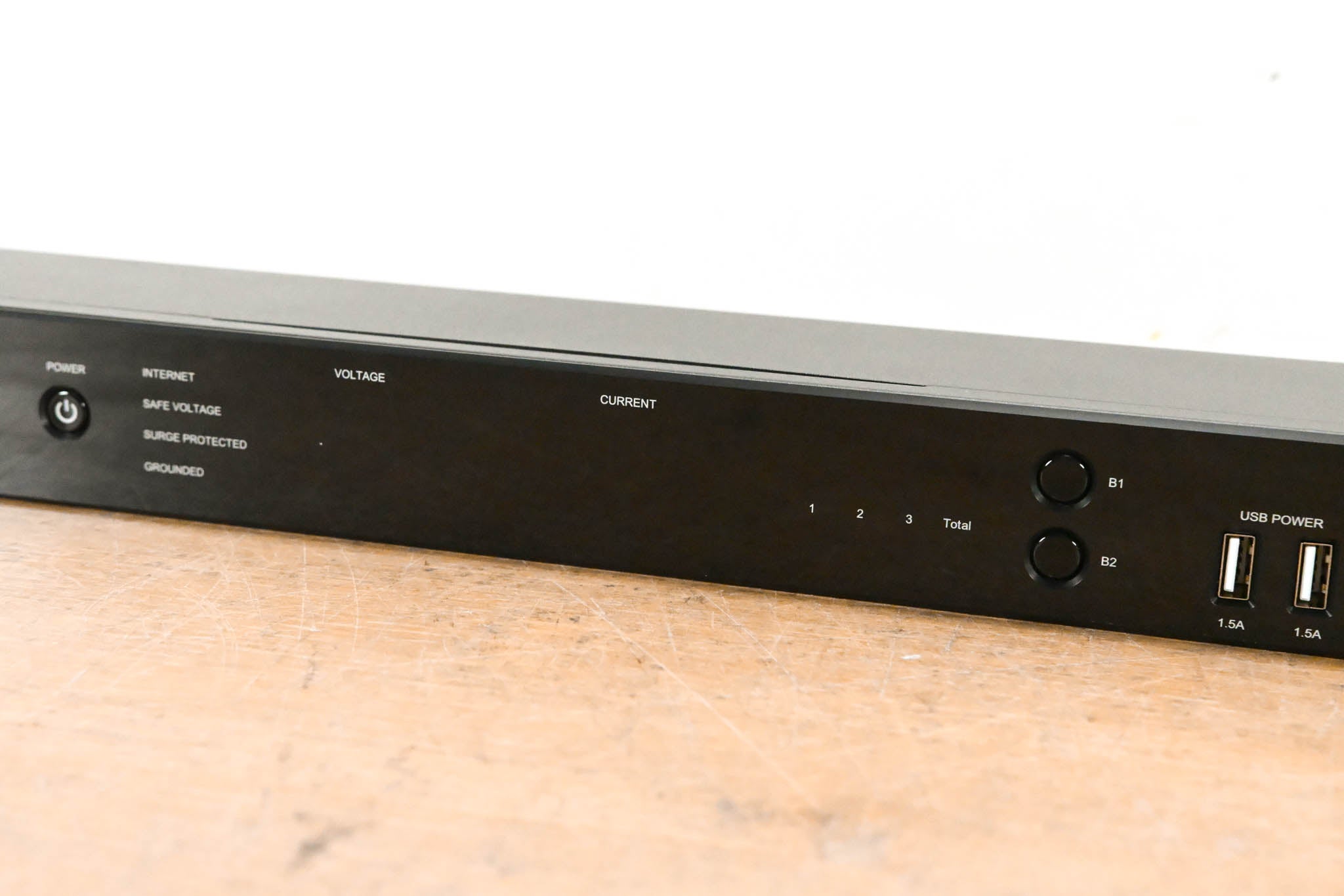 WattBox WB-800-FP Rack Mountable Faceplate Display