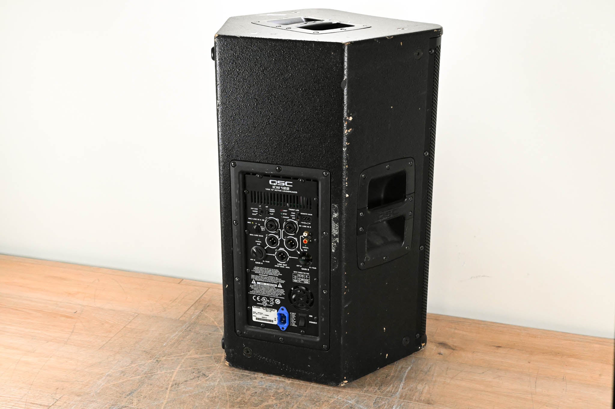 QSC KW122 1000W 12" Two-Way Active Loudspeaker