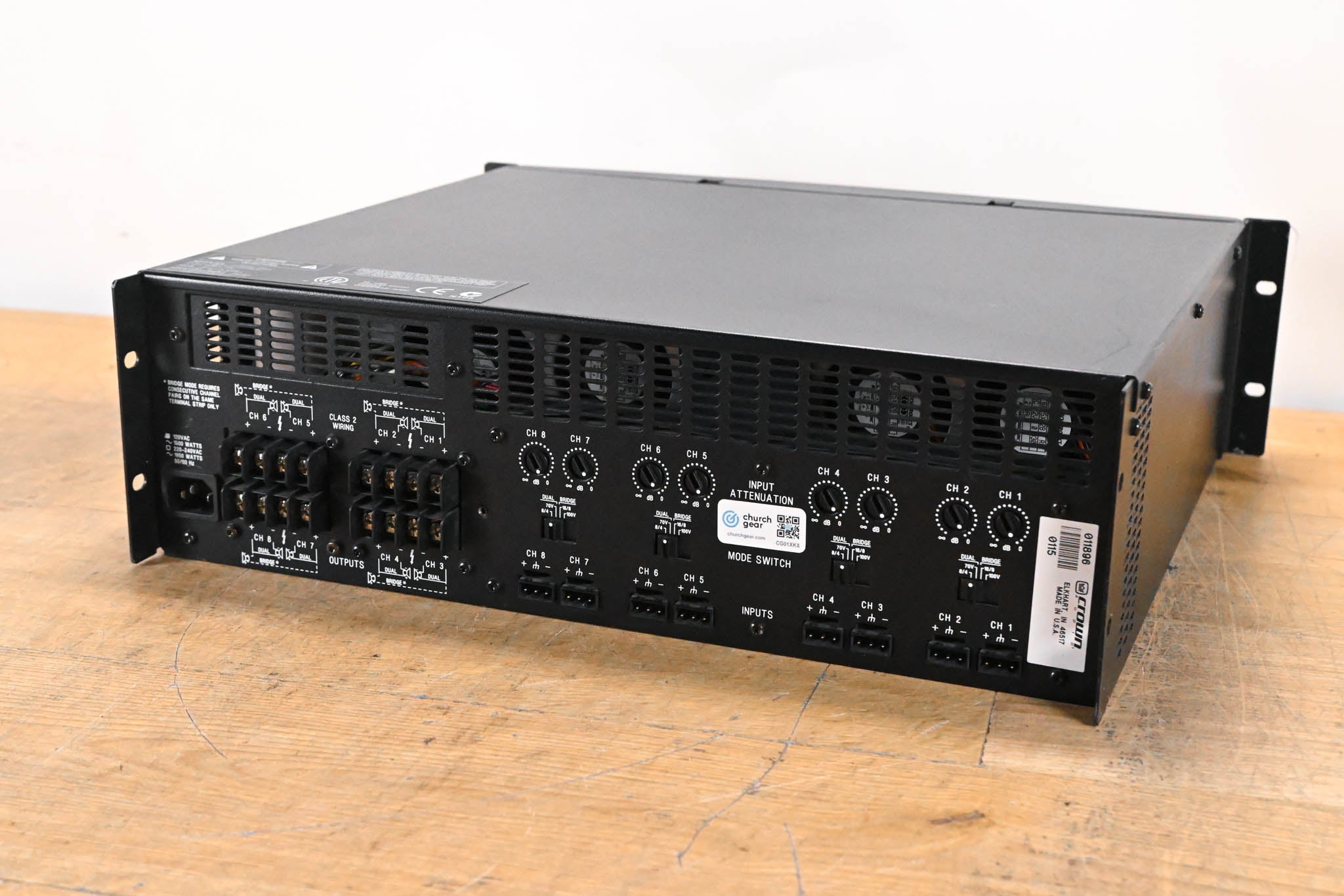Crown CTs 8200 200W 8-Channel Power Amplifier