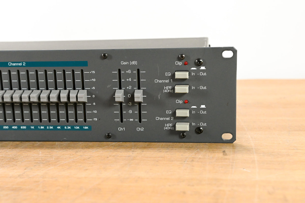 Ashly GQX-1502 Dual-Channel 15-Band Graphic Equalizer