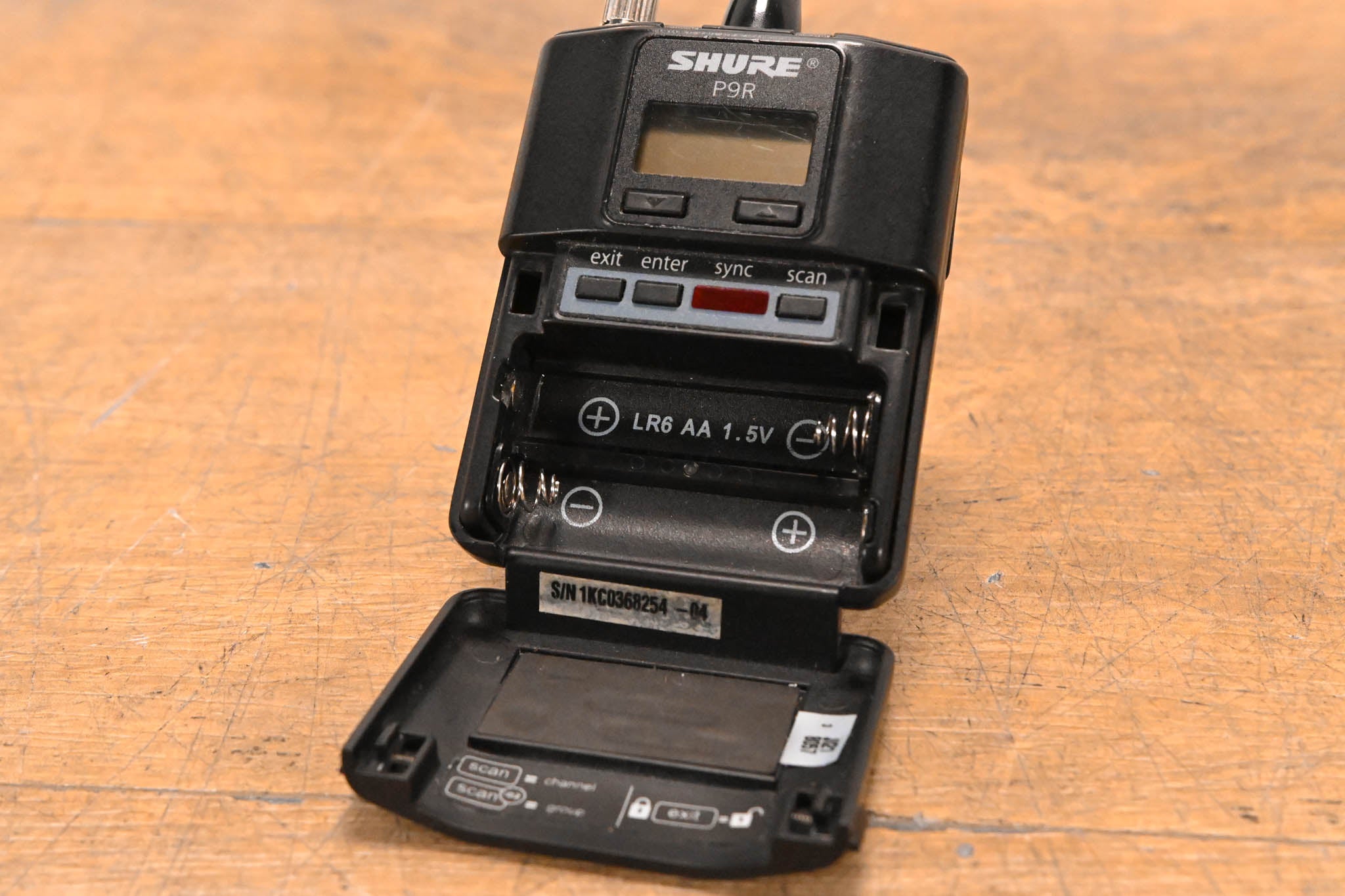 Shure PSM 900 Wireless IEM System - G6 Band (NO POWER SUPPLY)