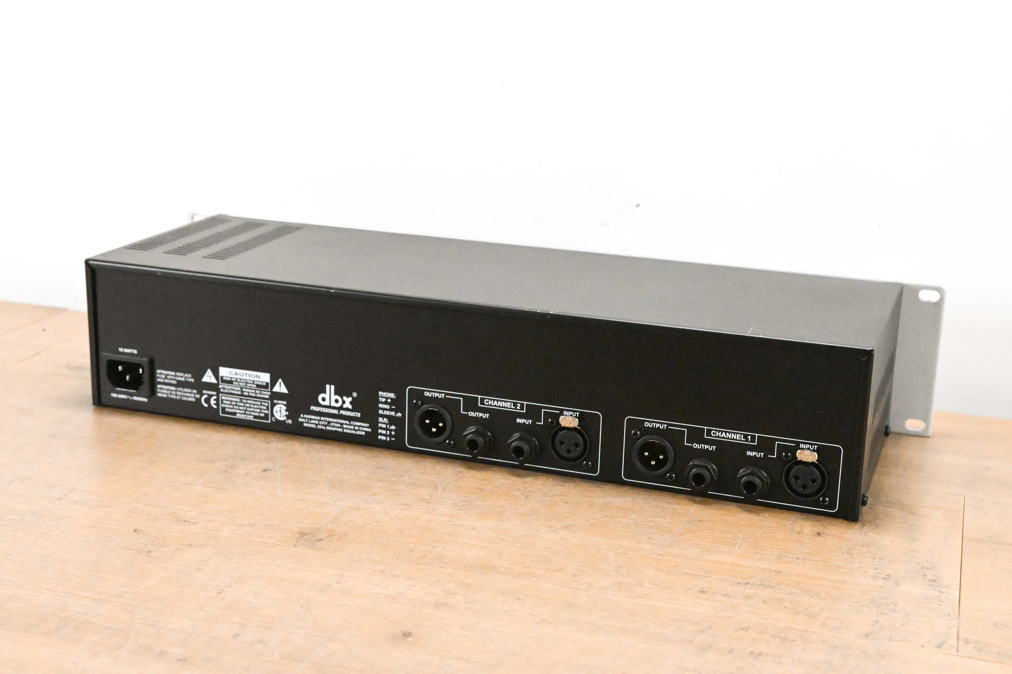dbx 231s Two-Channel 31-Band Equalizer