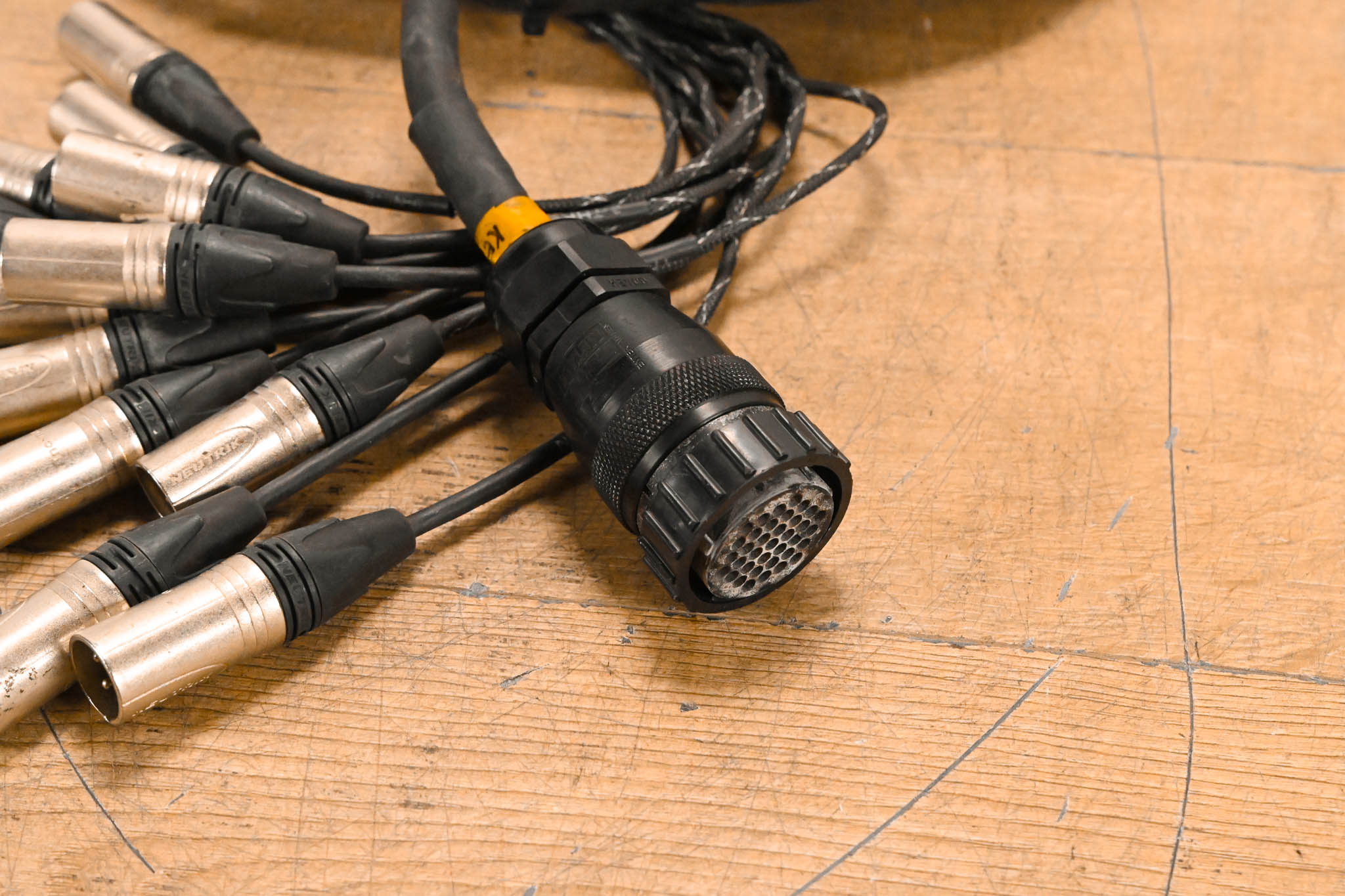 Unbranded DT-12 Female 37-Pin Connector to (12x)XLRM Cable - 50ft