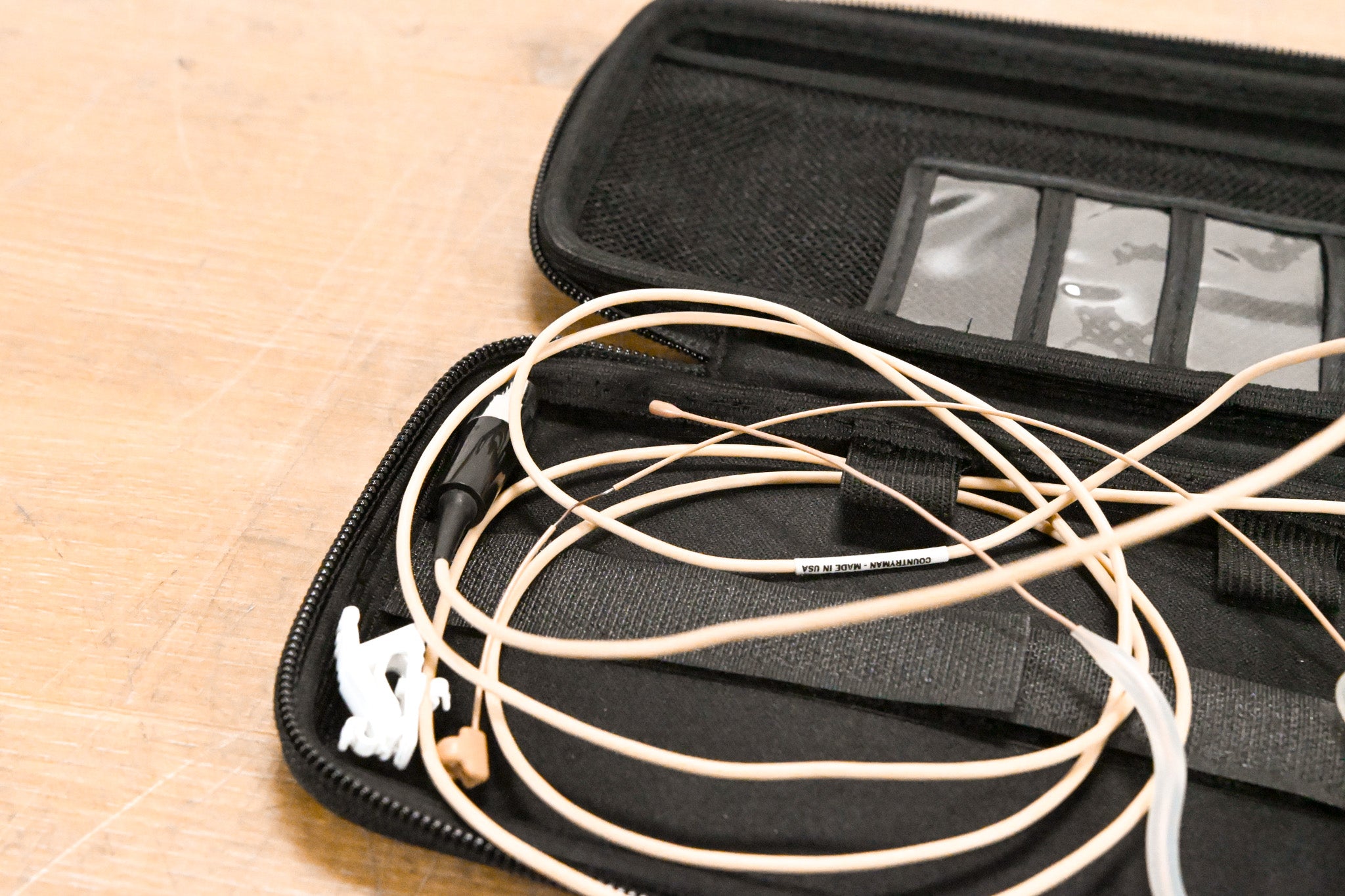 Countryman E6 Omnidirectional Earset Microphone w/ E6CABLEL2SL Cable