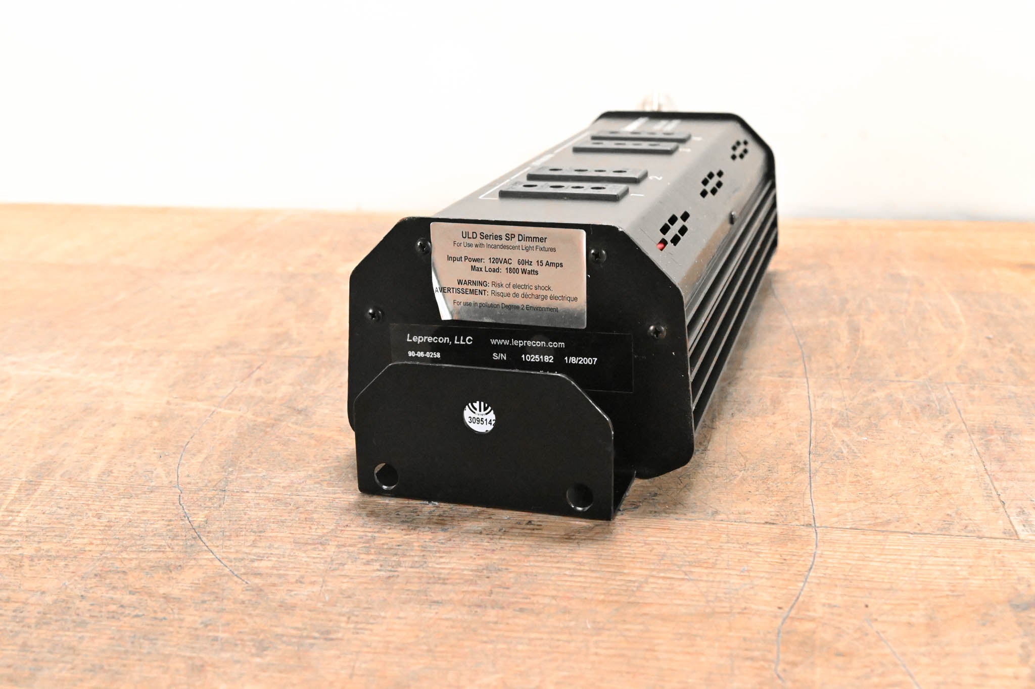 Leprecon ULD-340 4-Channel 15A Tree Mount Dimmer with Stage Pin Output