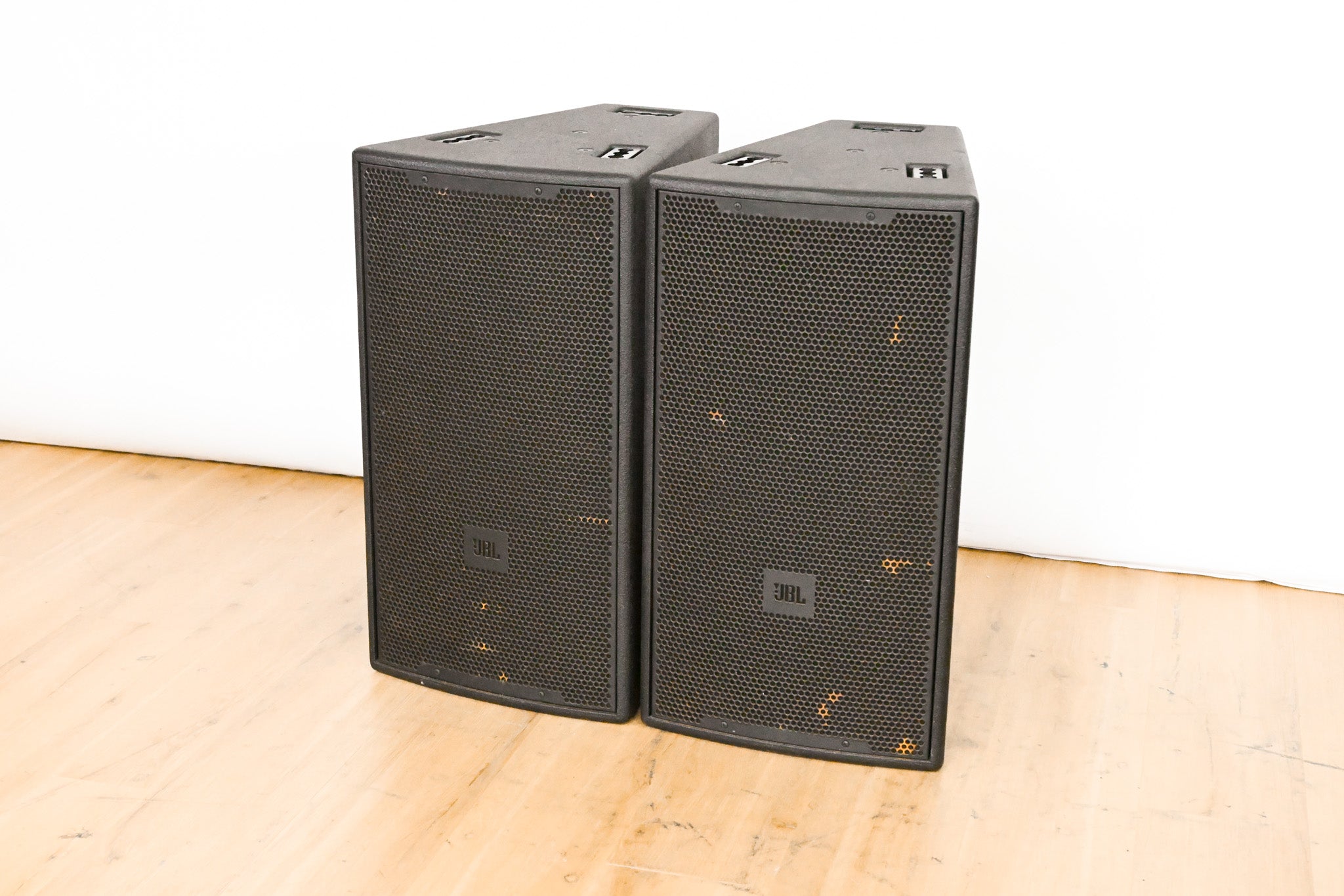 JBL VP7212/64DPAN Powered 12-inch Integrated Loudspeaker (PAIR)