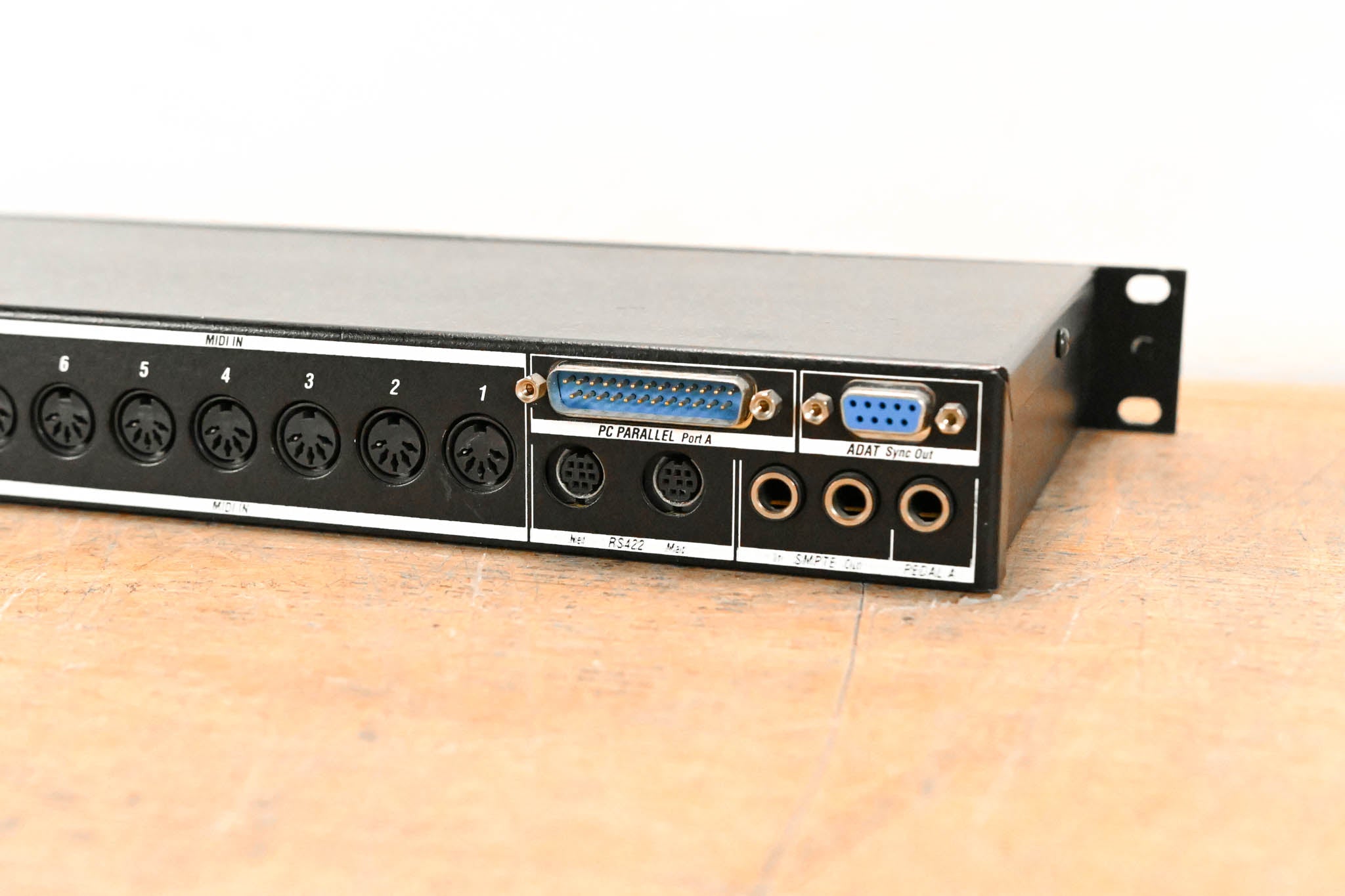 MOTU MTP AV MIDI Timepiece AV 8‑input, 8‑output MIDI interface