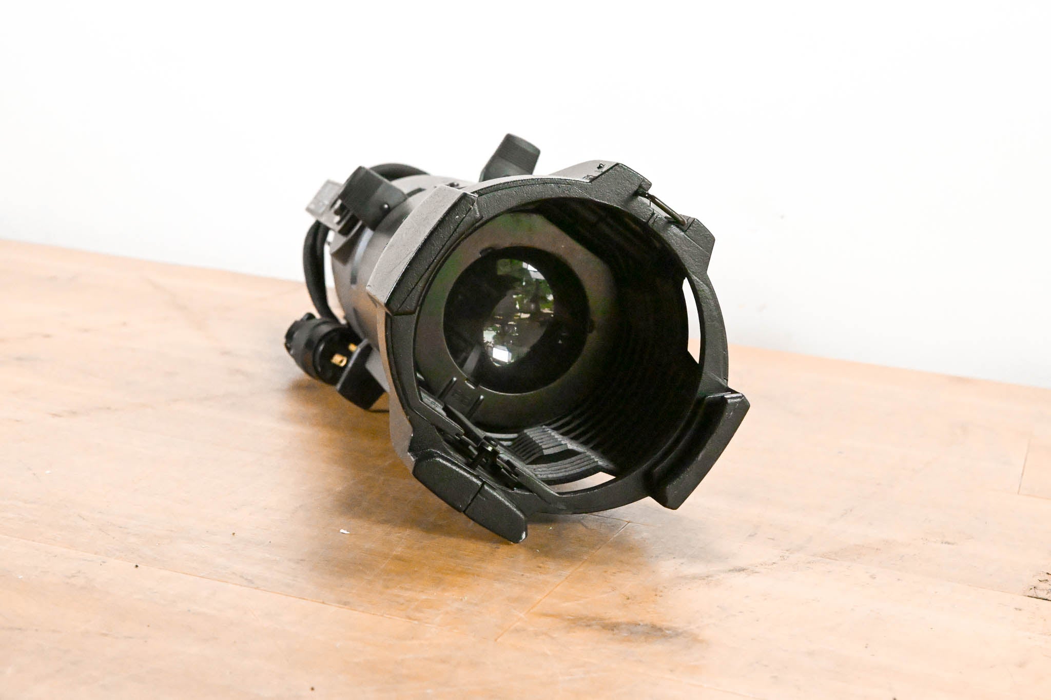 ETC Source Four Jr 26 Degree 575 Ellipsoidal Light