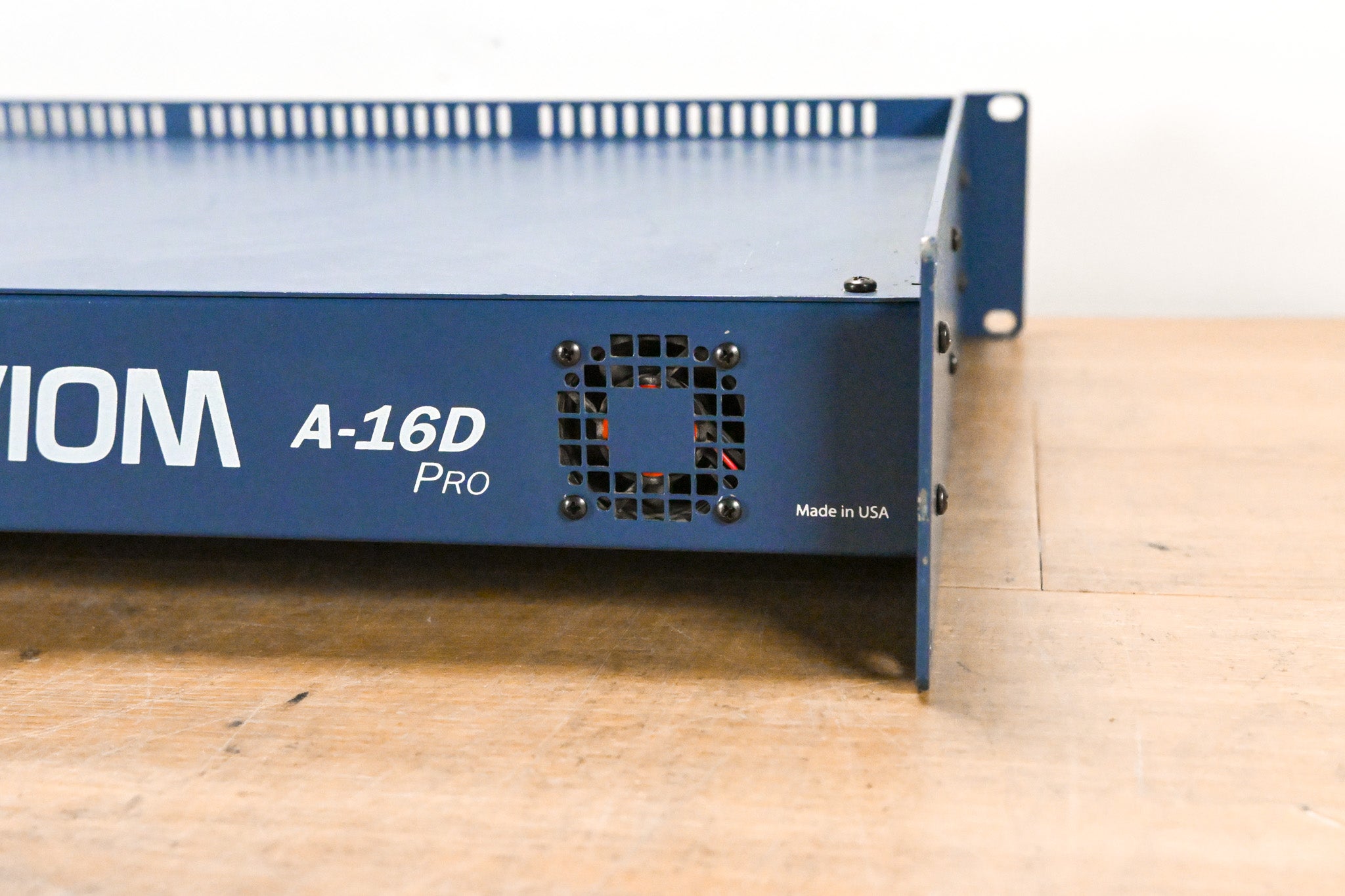 Aviom A-16D Pro A-Net Distributor