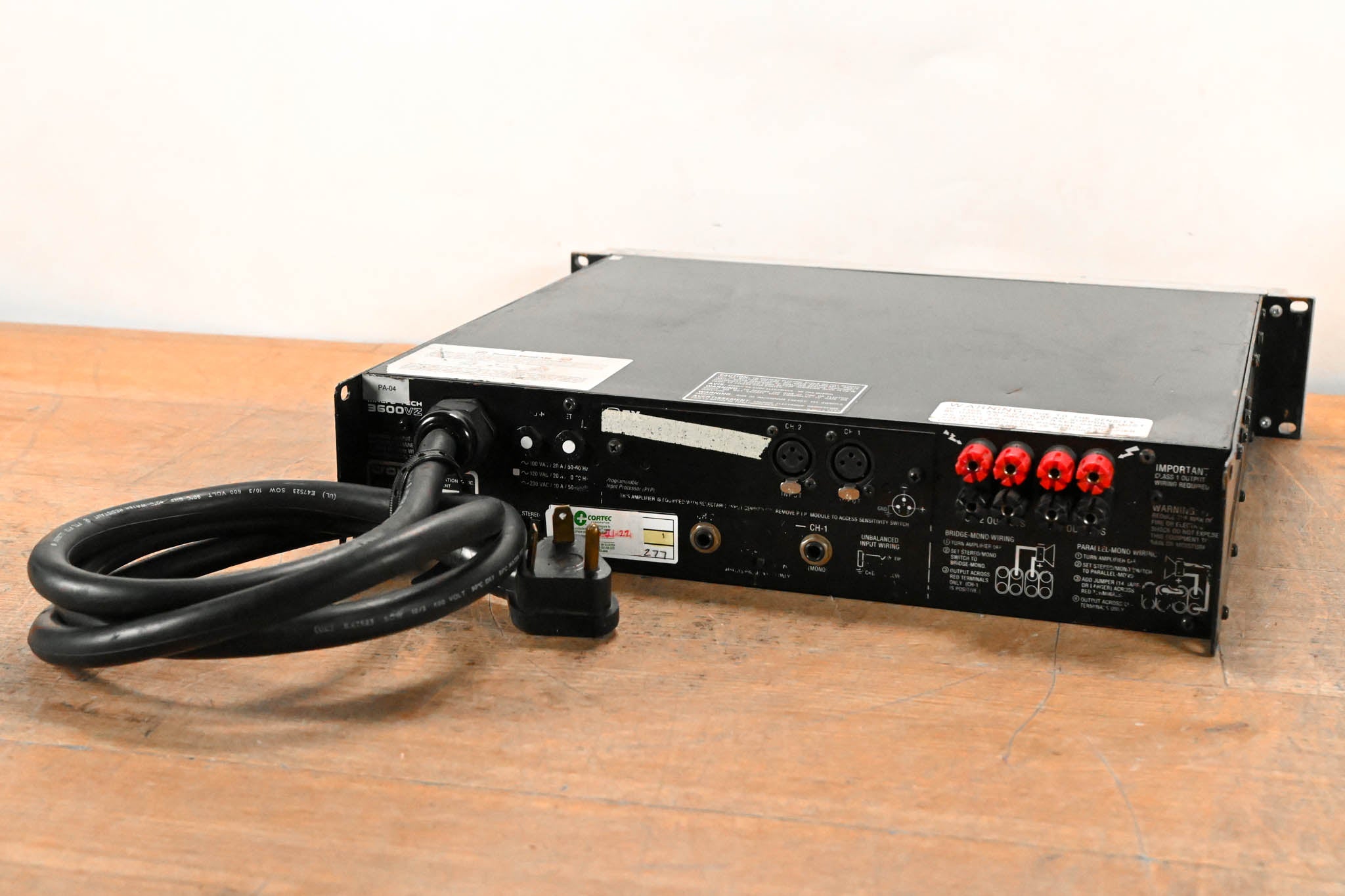 Crown Macro-Tech 3600VZ 2-Channel Power Amplifier