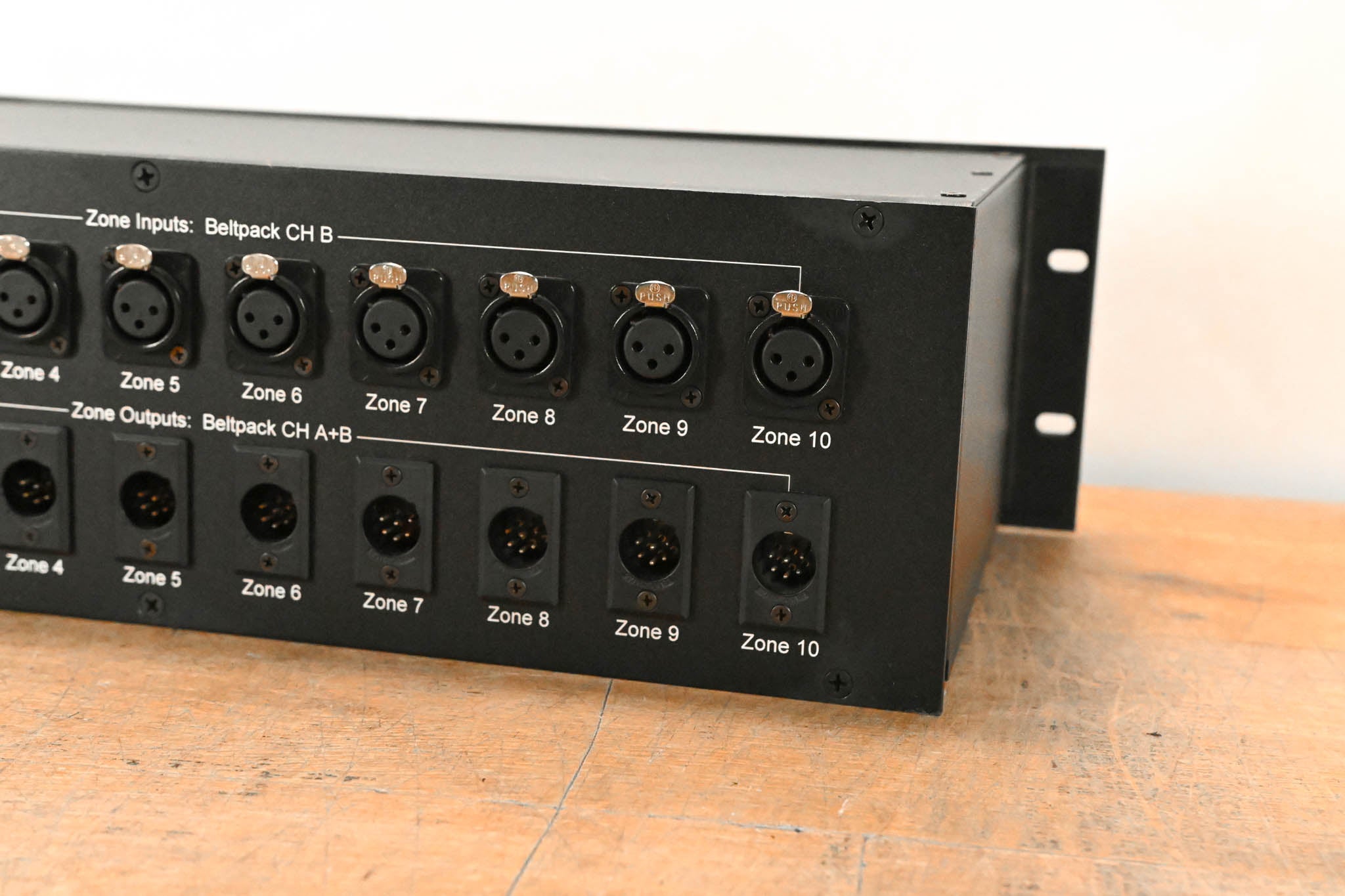 Intercom IZI-10 Intercom Zone Interface