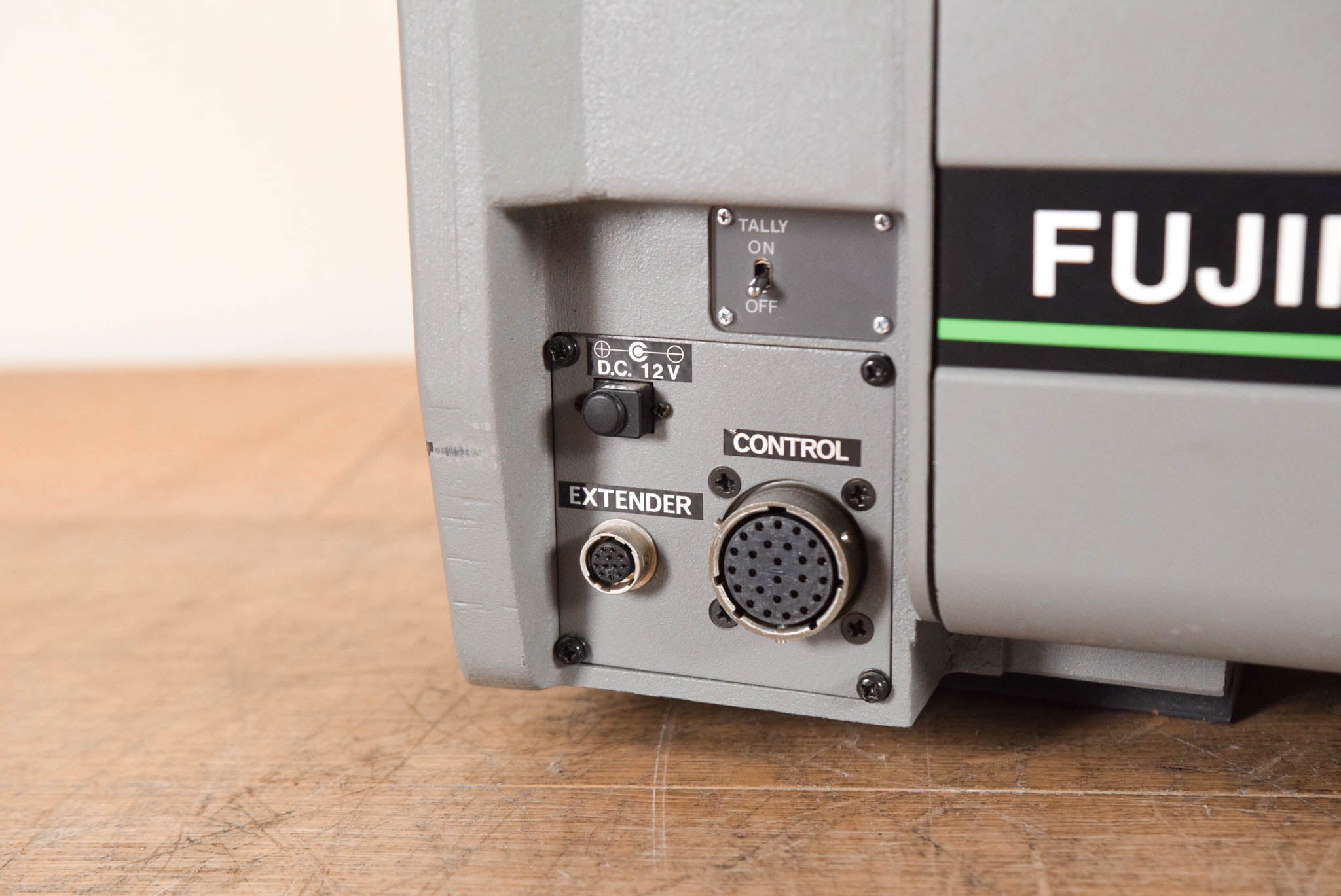 WITH コヨイトモチケ Fujinon S20x5.4BESM-26K TV Box Lens with Servos 1:1.4 / 5.4