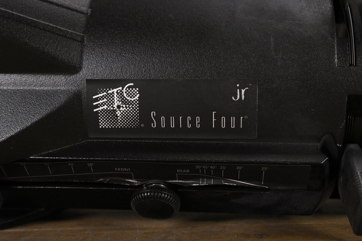 ETC Source Four Jr 25-50 Degree Zoom 575 Ellipsoidal Light