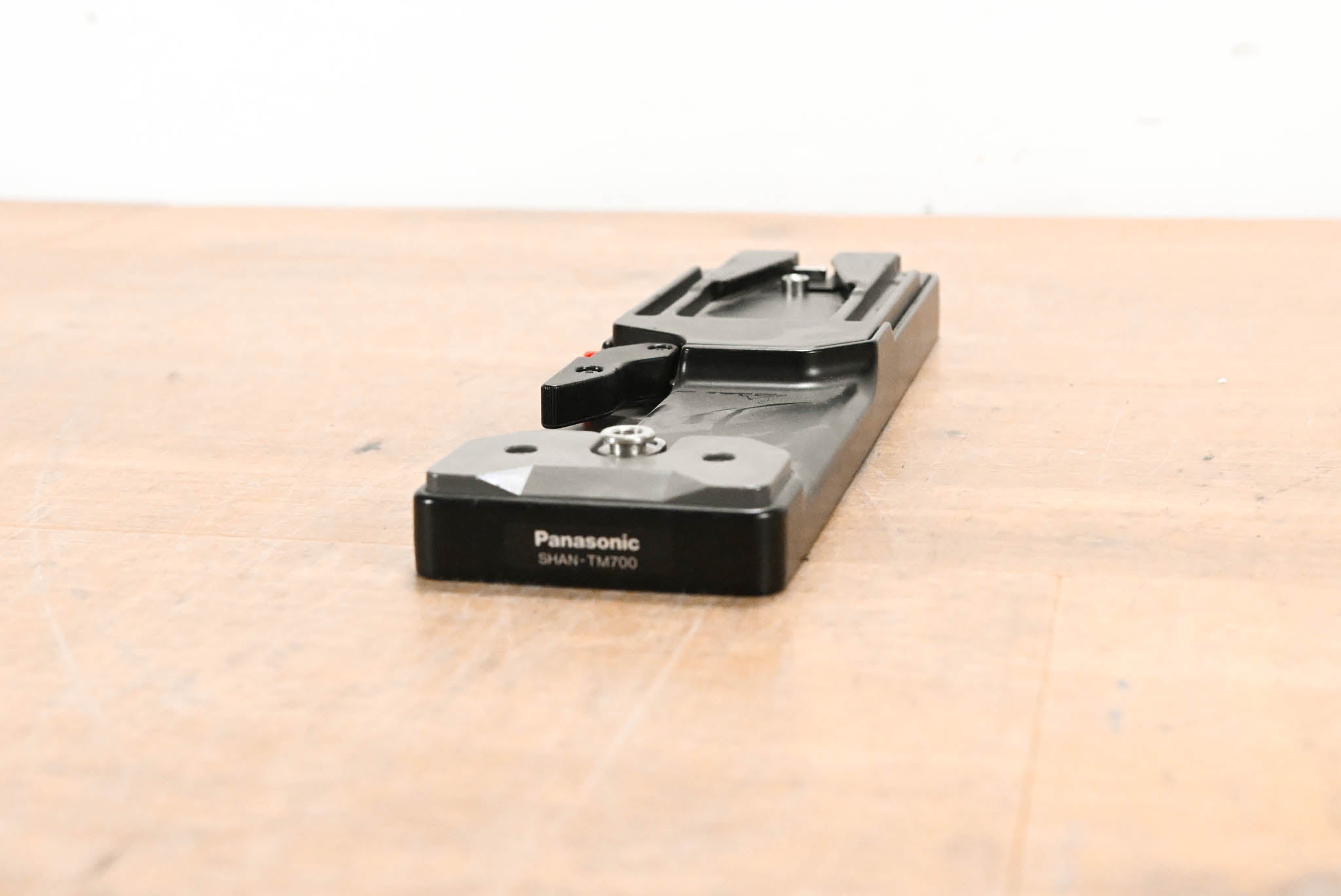 Panasonic SHAN-TM700 Quick Release Tripod Adapter