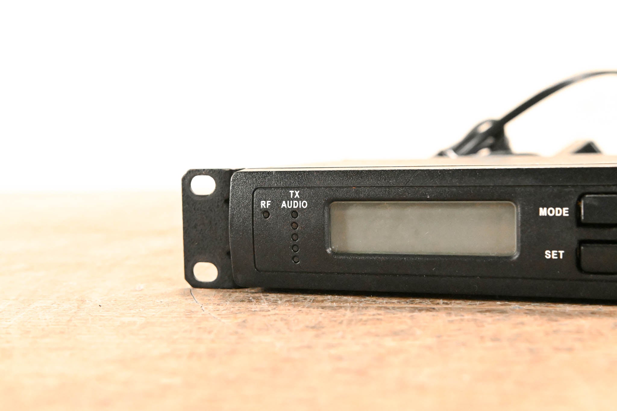 Shure ULXS14 Bodypack Wireless System - J1 Band: 554-590 MHz