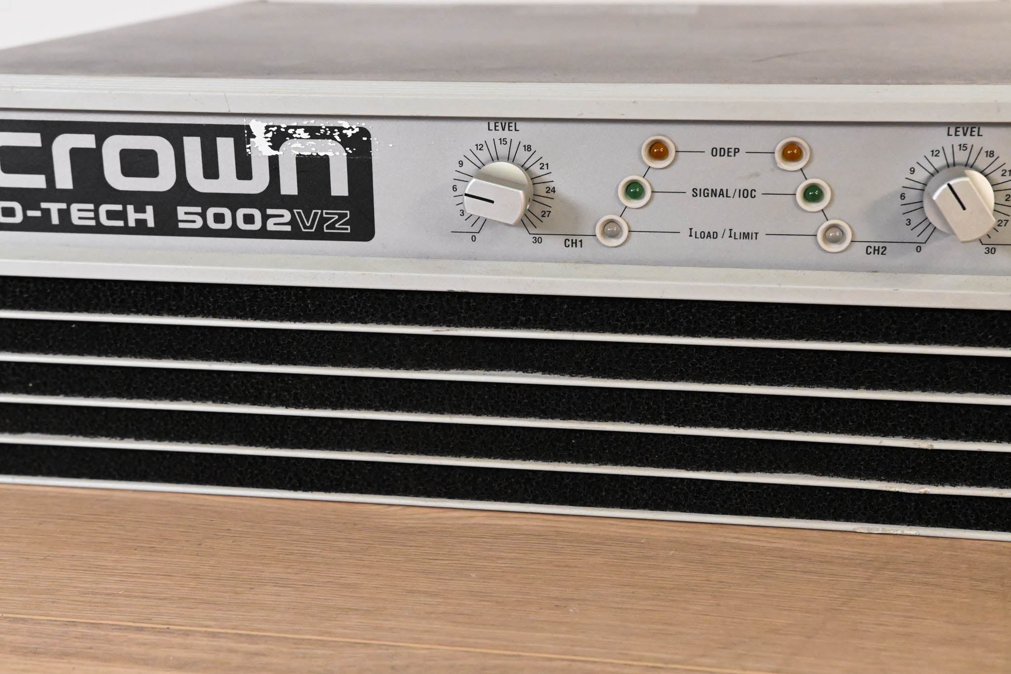 Crown Macro-Tech 5002VZ 2-Channel Power Amplifier