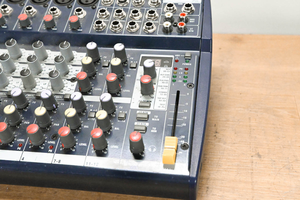 Soundcraft Notepad 124FX Compact 12-Input Analog Mixing Console (NO PSU)