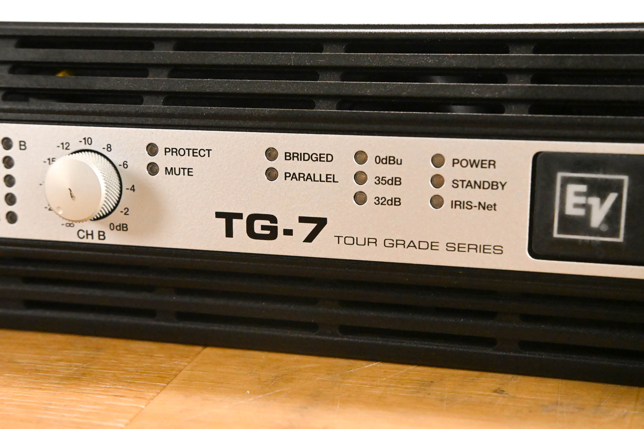 Electro-Voice (EV) TG-7 Tour-Grade Stereo Power Amplifier