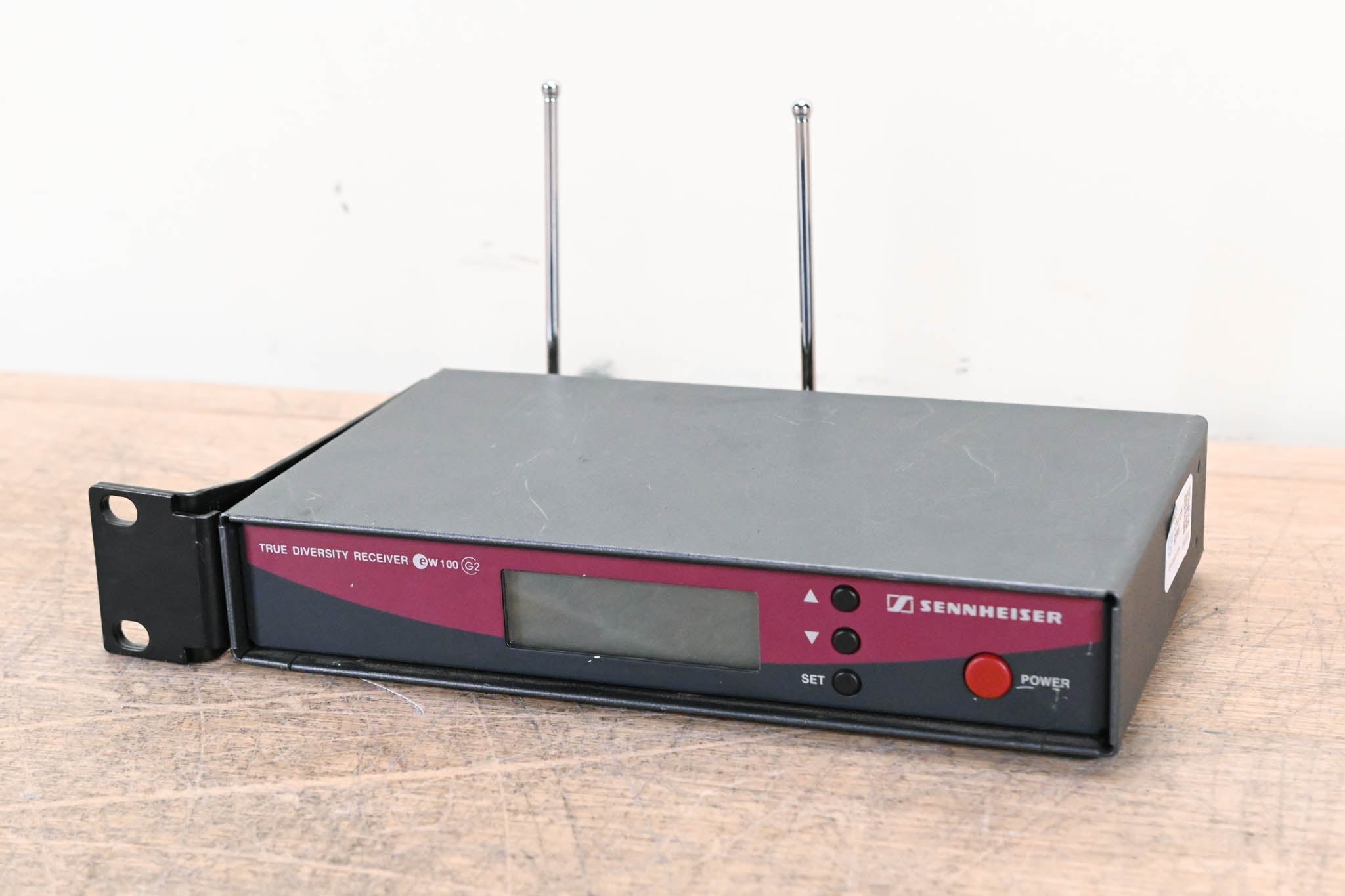 Sennheiser EM 100 G2 Wireless Receiver 740-776 MHz (NO POWER SUPPLY)